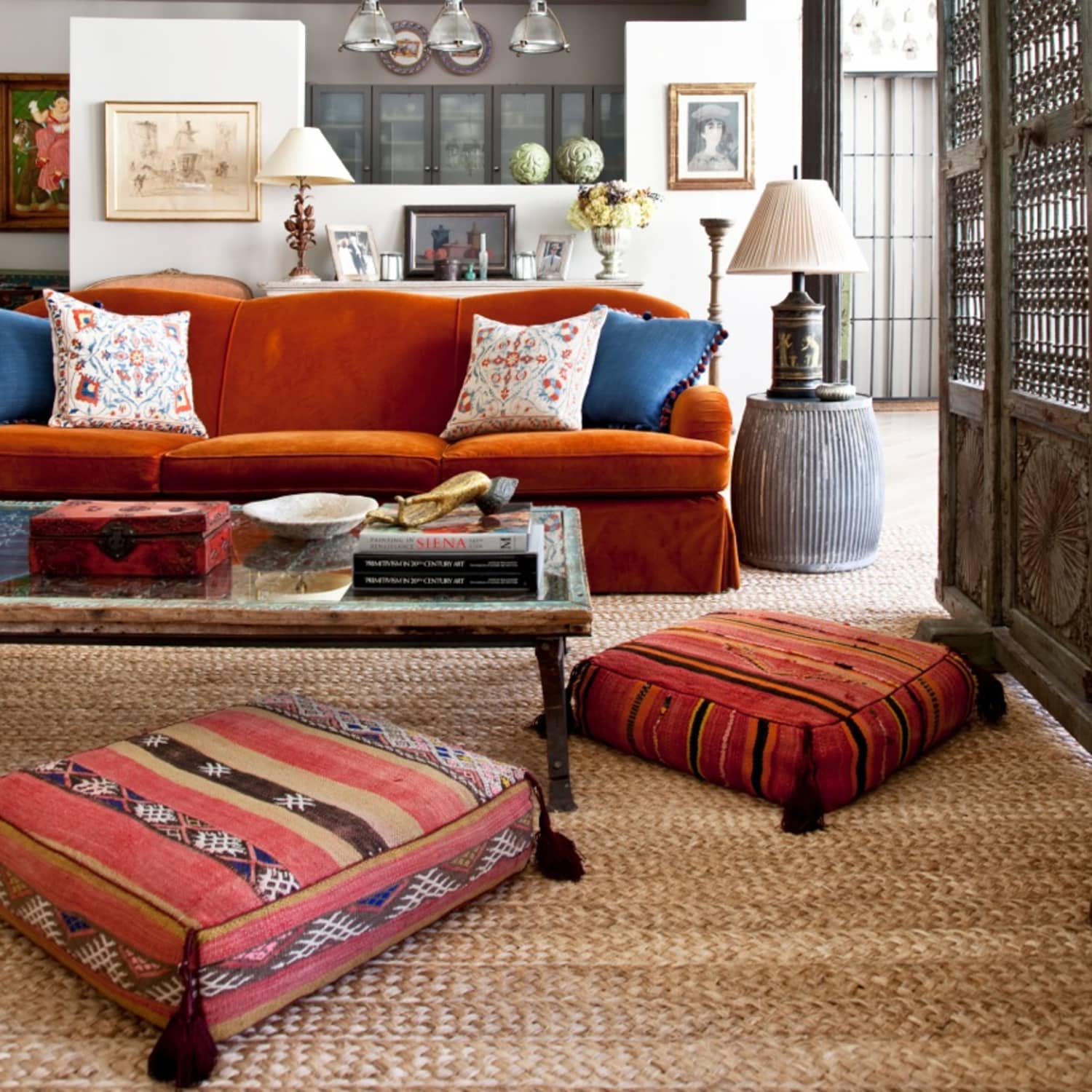 Colors That Go With Orange How To Make Them Work Apartment Therapy Bright orange in your bedroom helps you feel younger and express yourself confidently, and for the lovers of fall there are the burnt and brownish oranges the use of contrasting color combinations is the main trend. colors that go with orange how to
