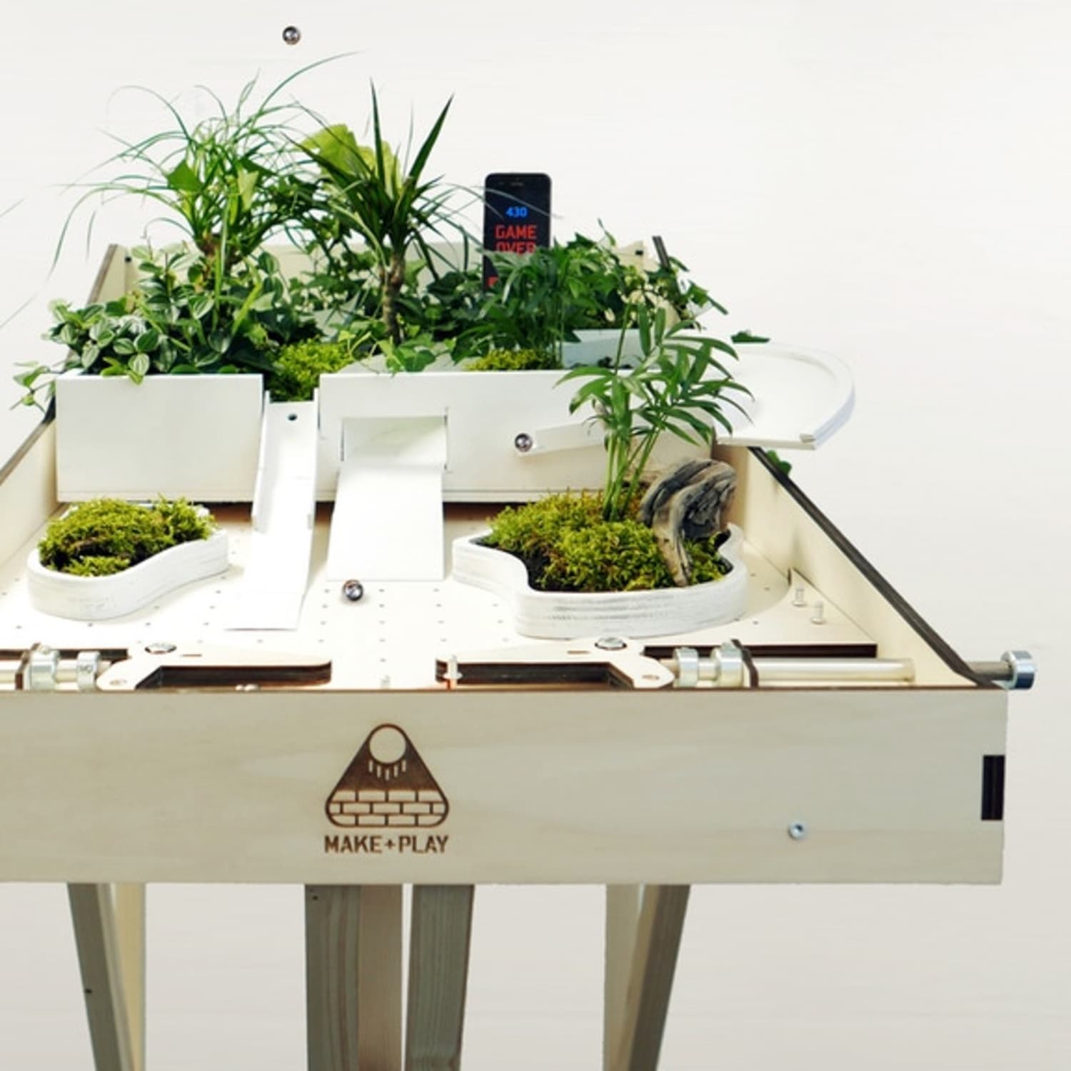 This Flat-Pack Wooden Pinball Machine Actually Plays