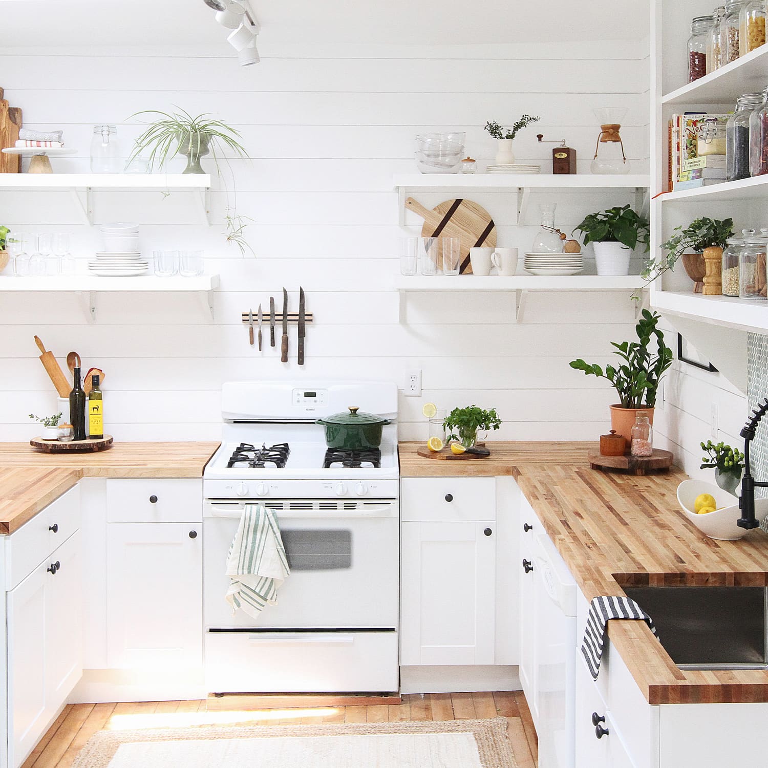 13 Easy Small-Kitchen Ideas Under $100 - 2018