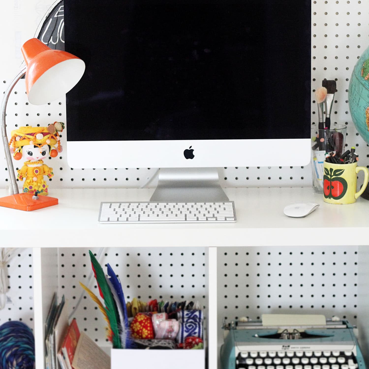 How To Clean A Computer Screen Apartment Therapy