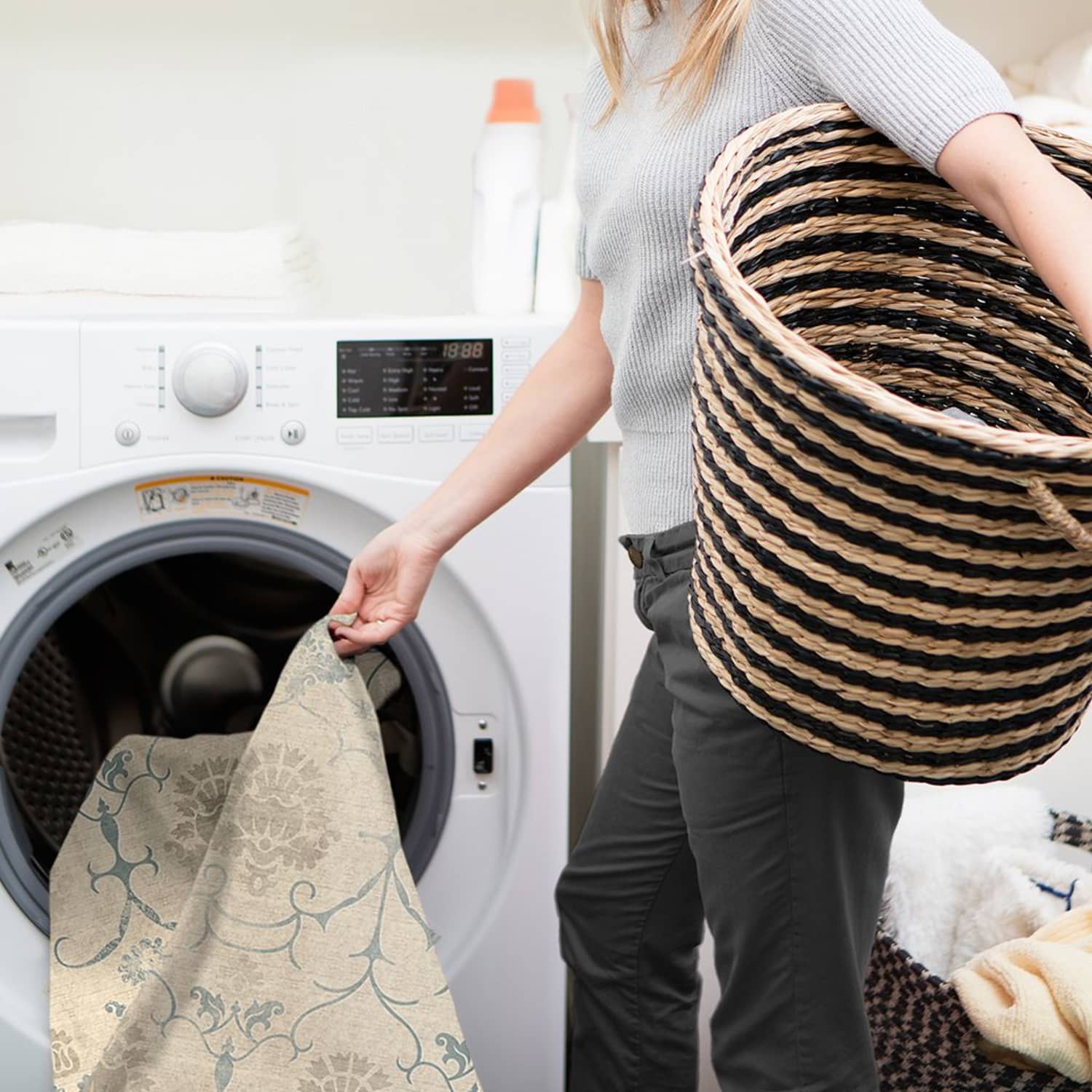 Get Yourself a Machine-Washable Kitchen Rug