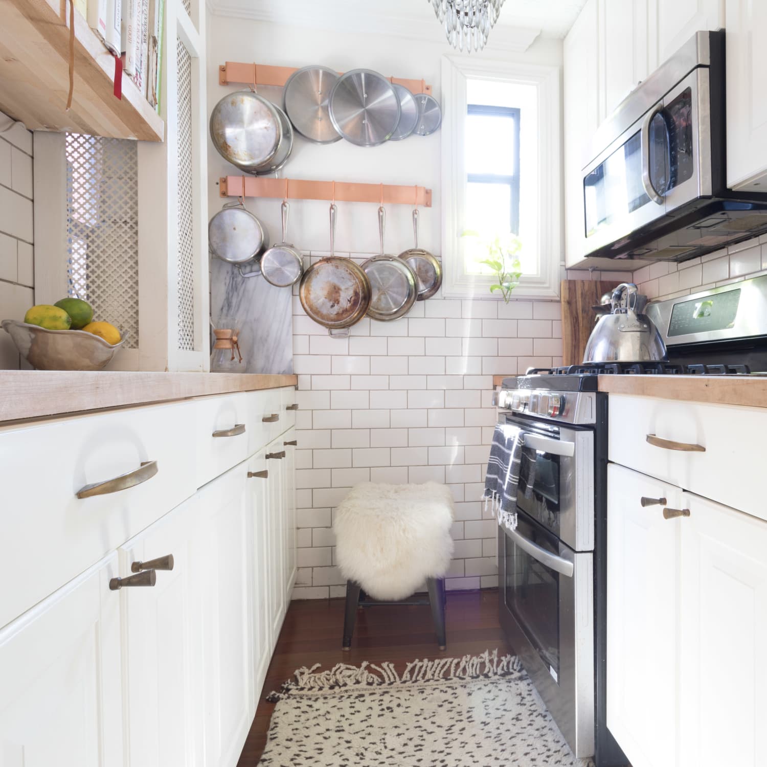 Teeny, Tiny NYC Kitchen Inspiration   Apartment Therapy