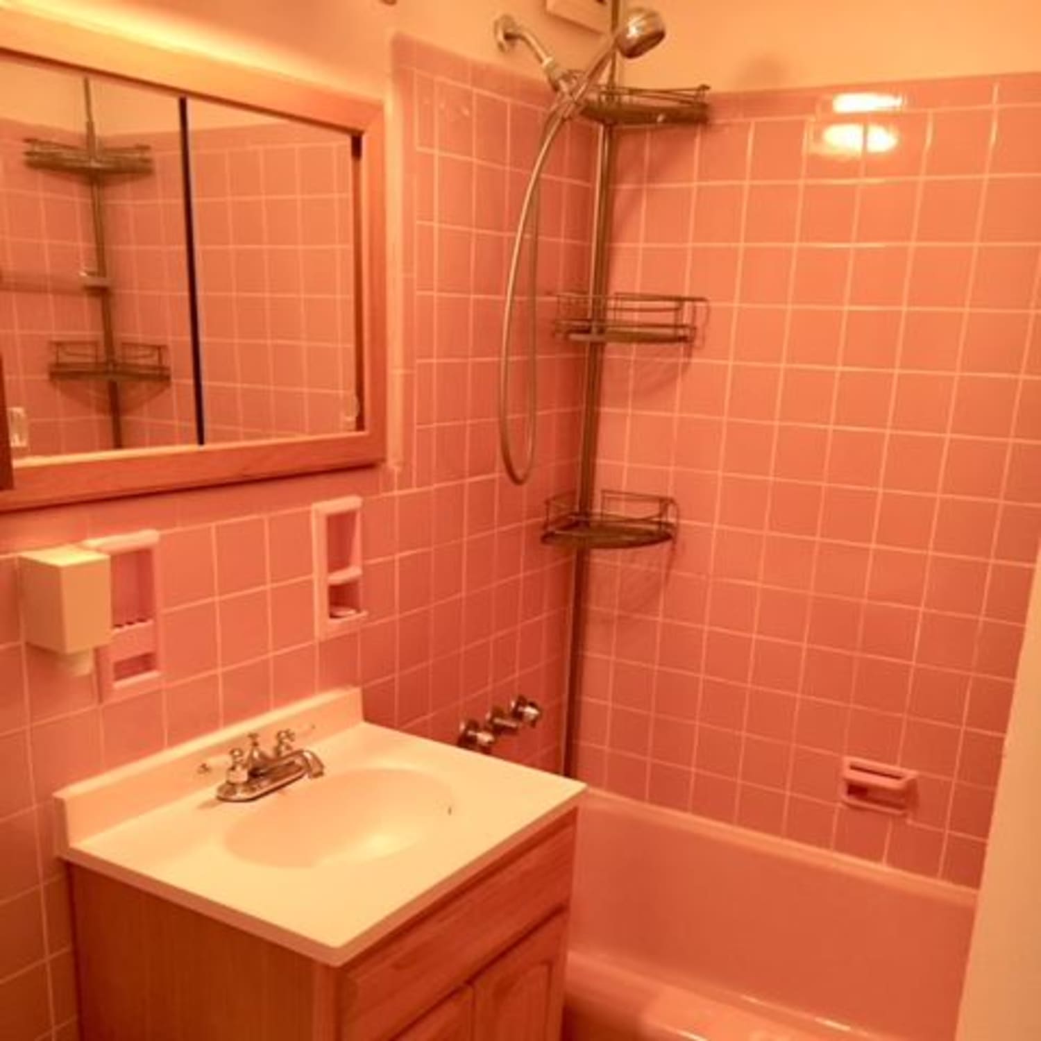 What Should I Do With This Dated Pink Bathroom Apartment Therapy