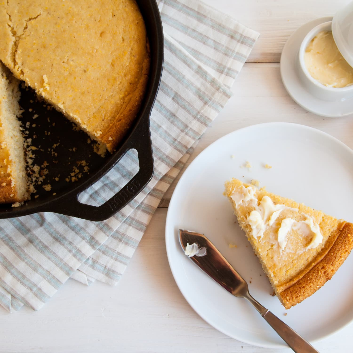 How to Bake Cornbread in a Cast-Iron Mold