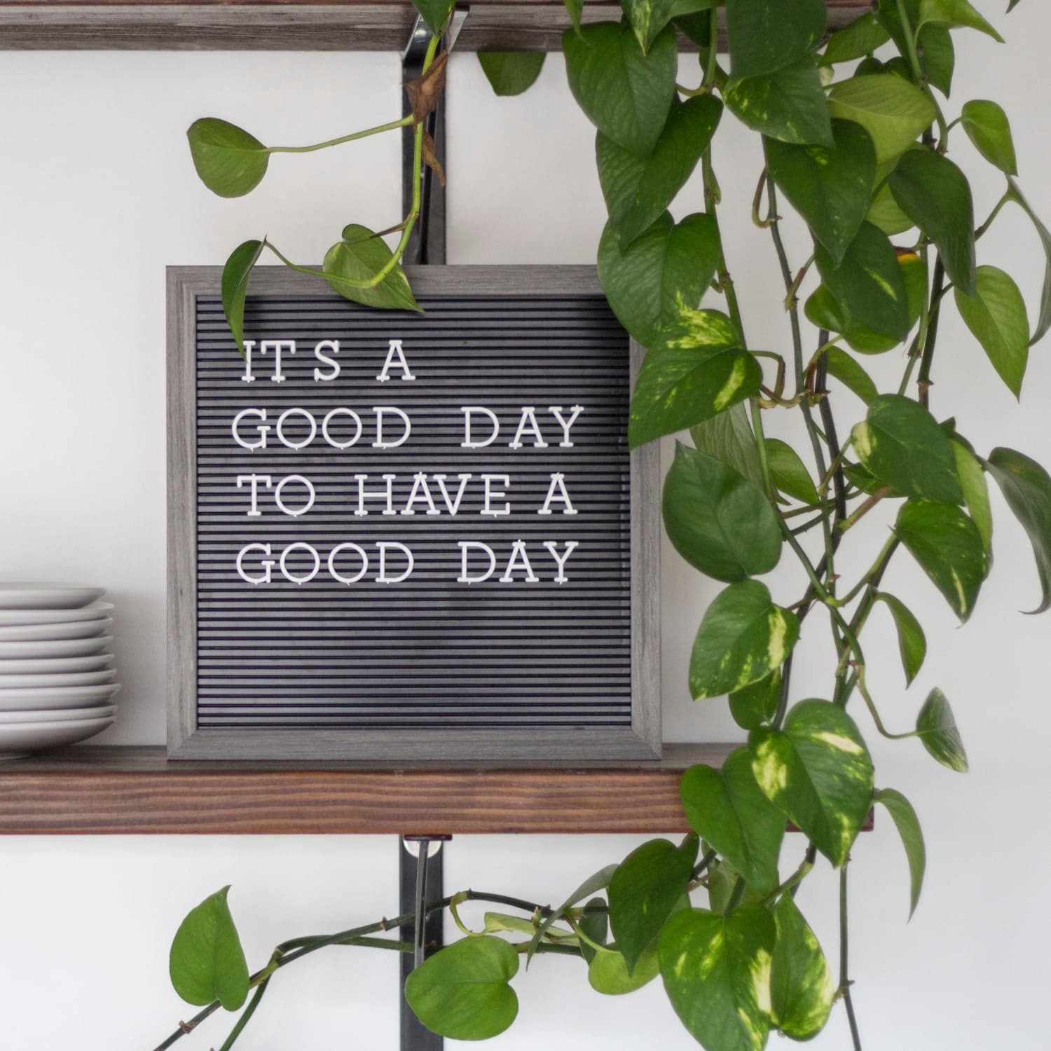 Letter Board Trend Quotes Decor Ideas Apartment Therapy