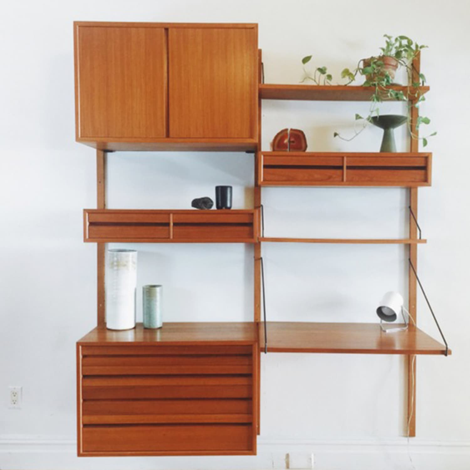 Vintage Mid Century Wall Units For Every Budget Apartment Therapy