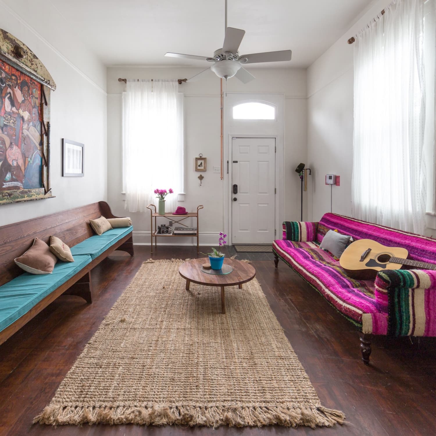 How To Lay Out A Narrow Railroad Style Apartment Apartment Therapy