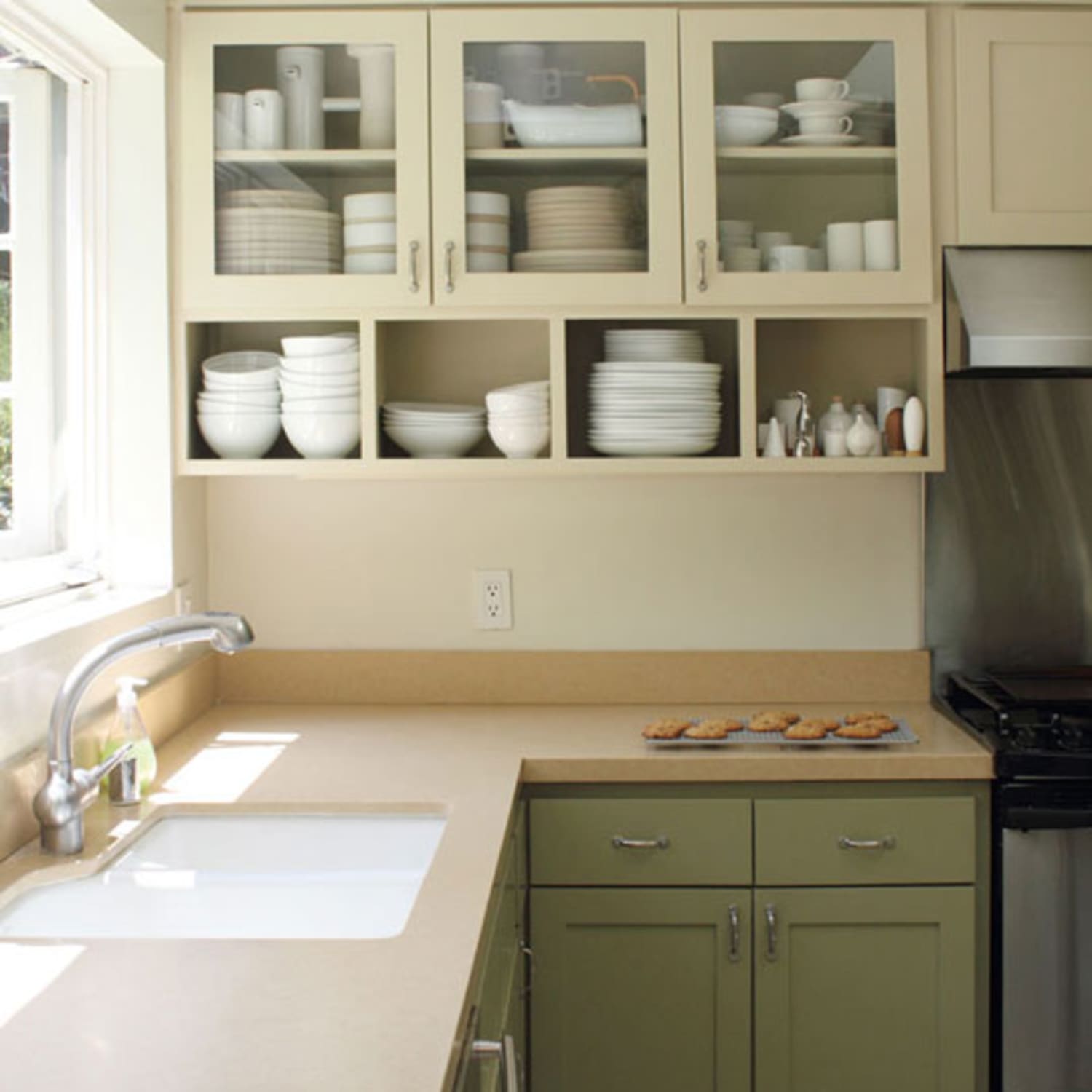 6 Helpful Things To Consider When Shopping For New Dishes Kitchn