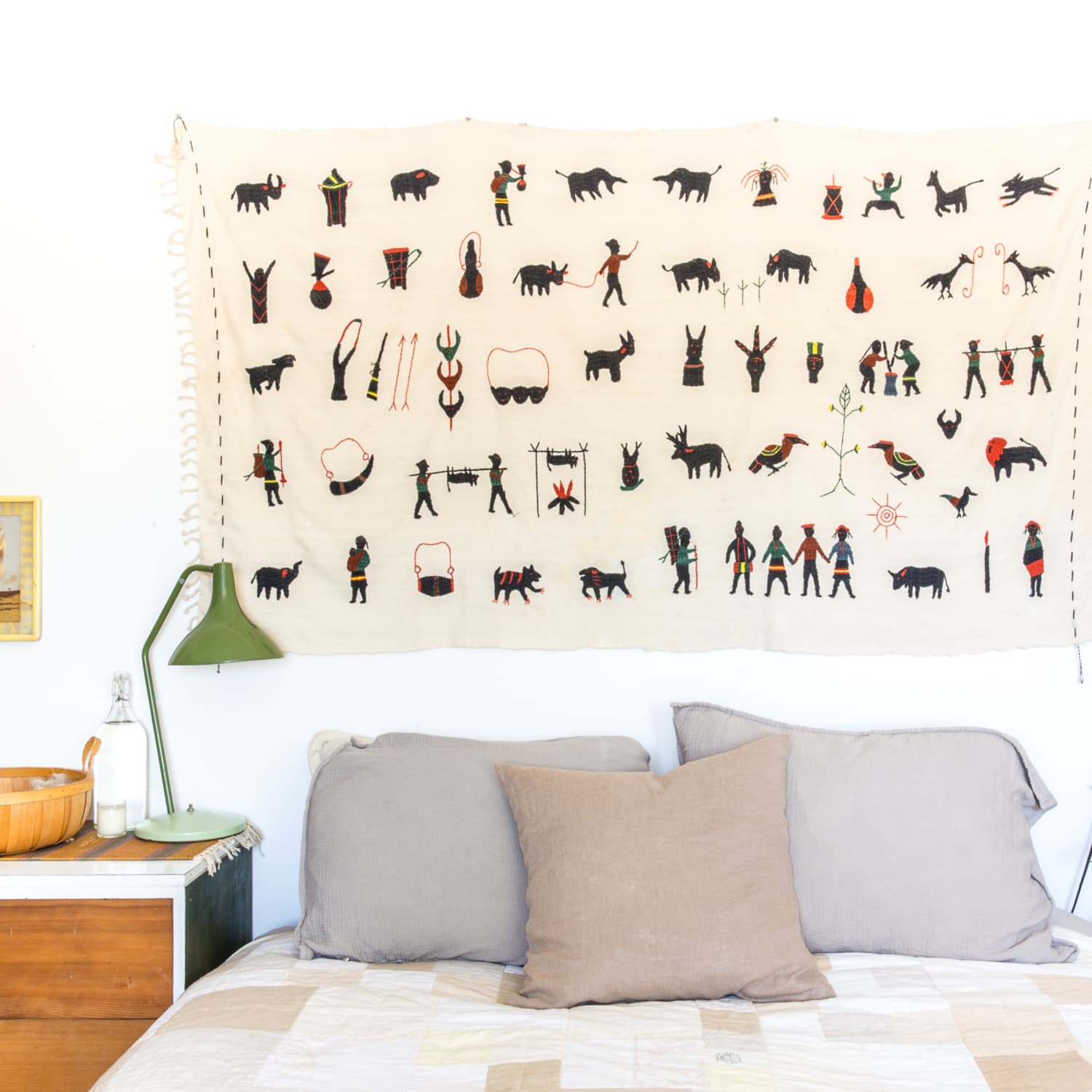 Awesome DIY Tapestry Wall Hangers  Diy tapestry, Diy wall hanging