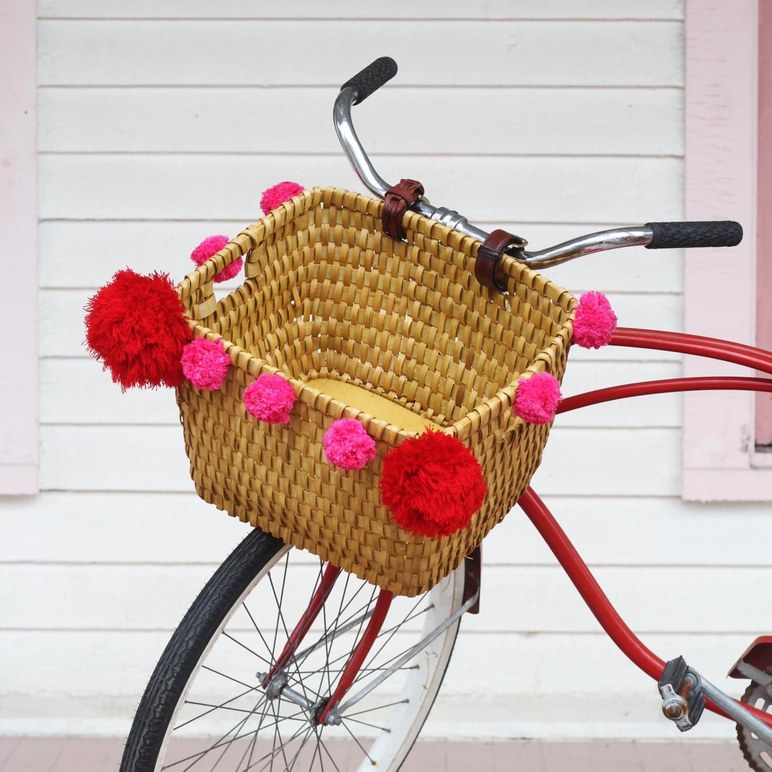 straw basket for bike