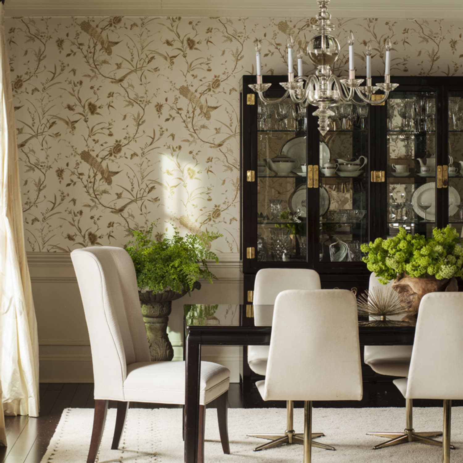 Discover Your Home Decor Personality Classic Glam Room Inspirations Apartment Therapy