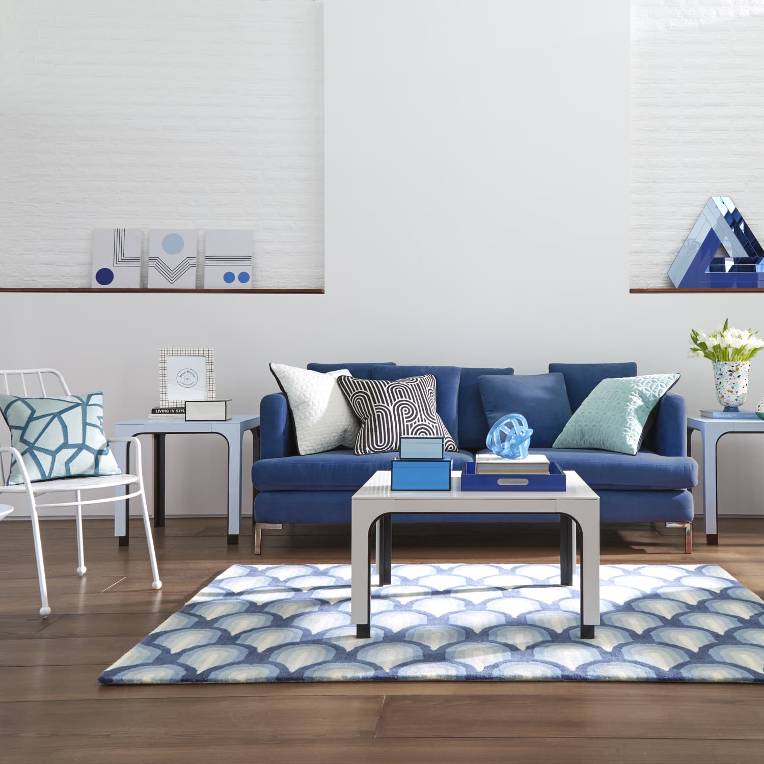 Jonathan Adler Kidney Ottoman  Blue couch living room, Modern glam living  room, Living room decor modern