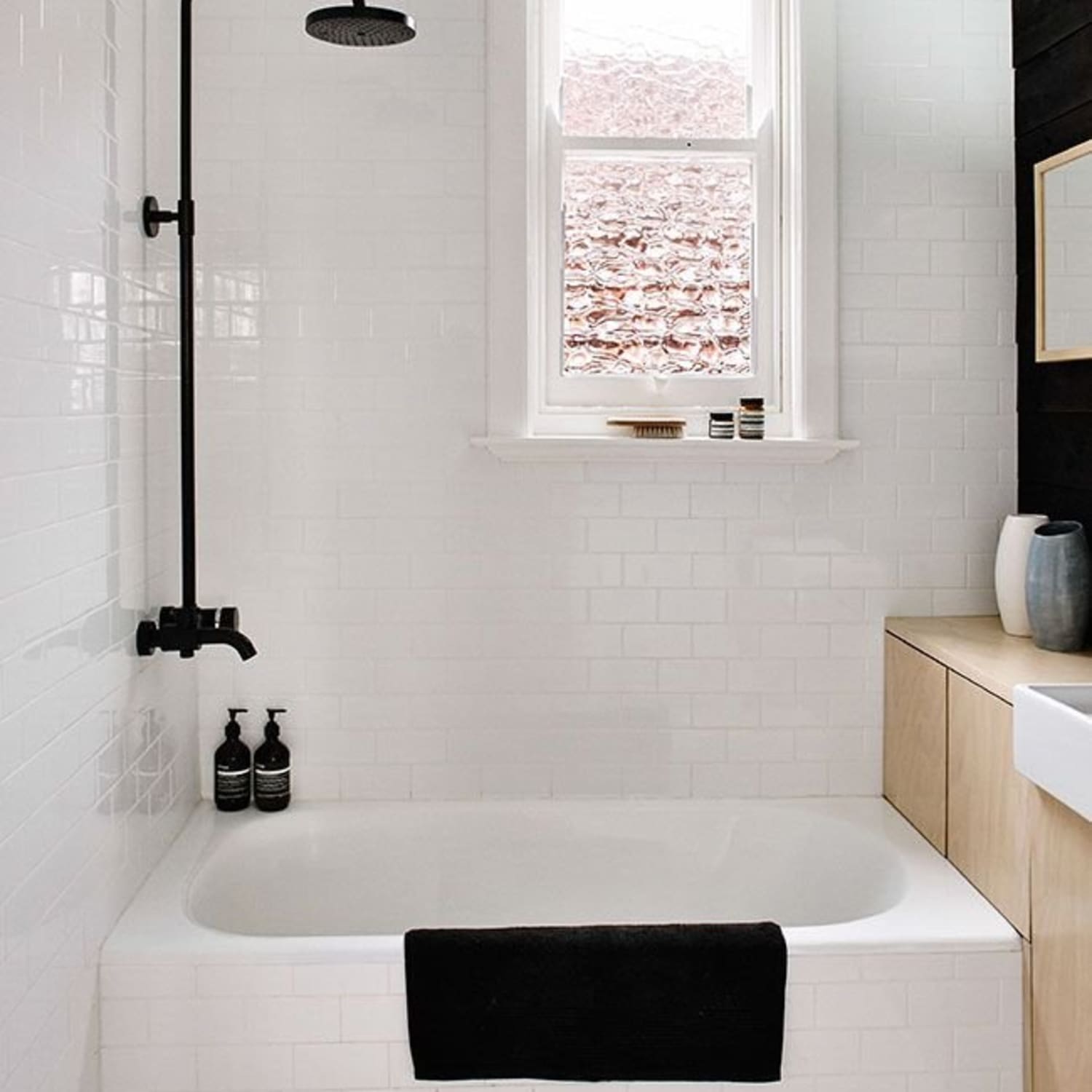 7 Small Bathroom Remodel Ideas Renovation Pictures Of Small Bathrooms Apartment Therapy