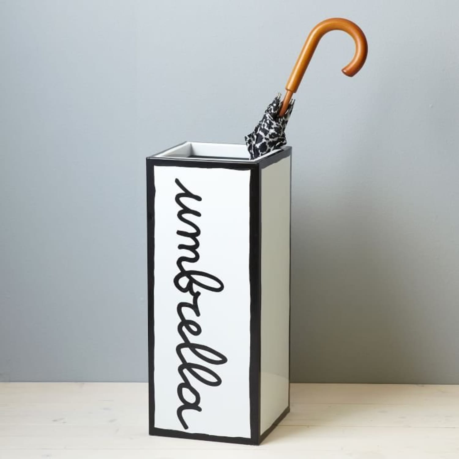 Wet umbrella holder