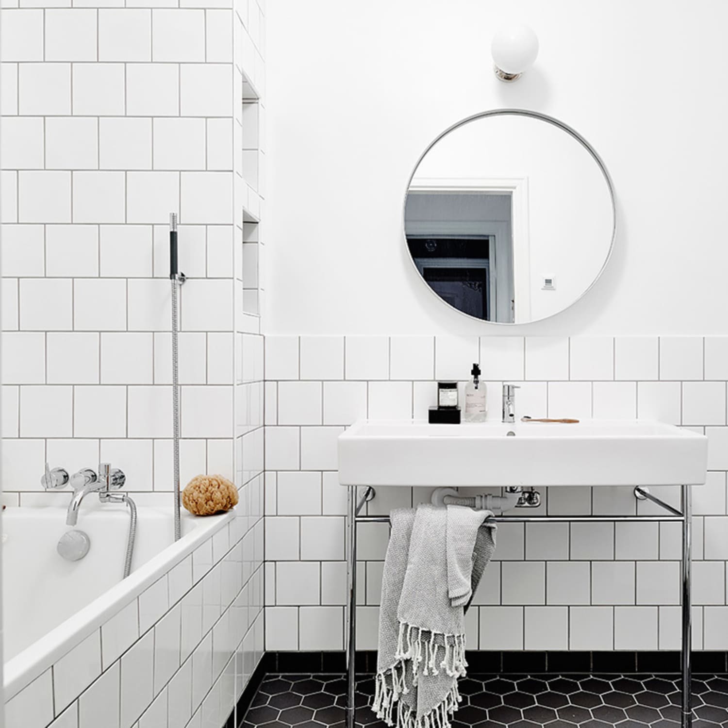 White Square Tiles A Great Alternative To Subway Tile Apartment