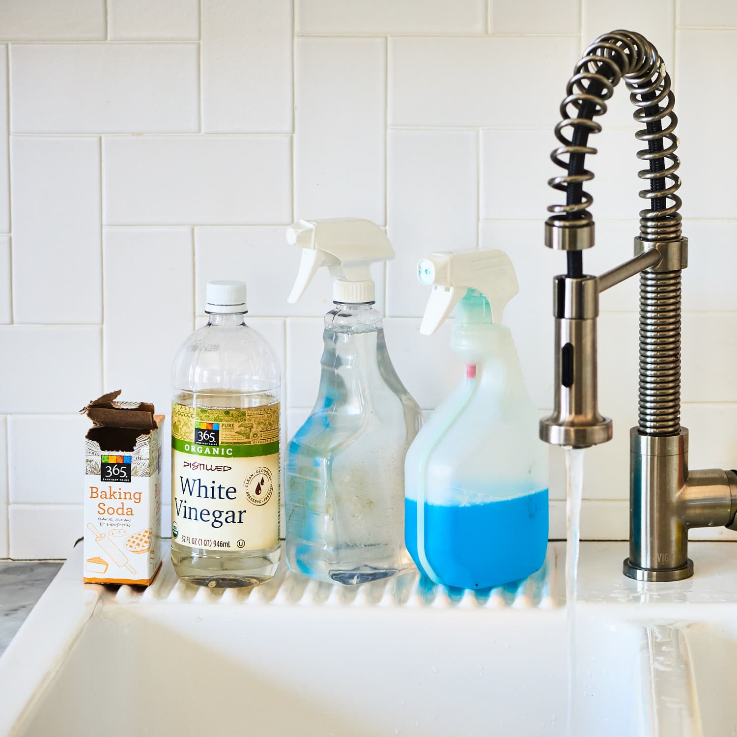 Does Hot Water Clean Clothes And Dishes Better Than Cold Water