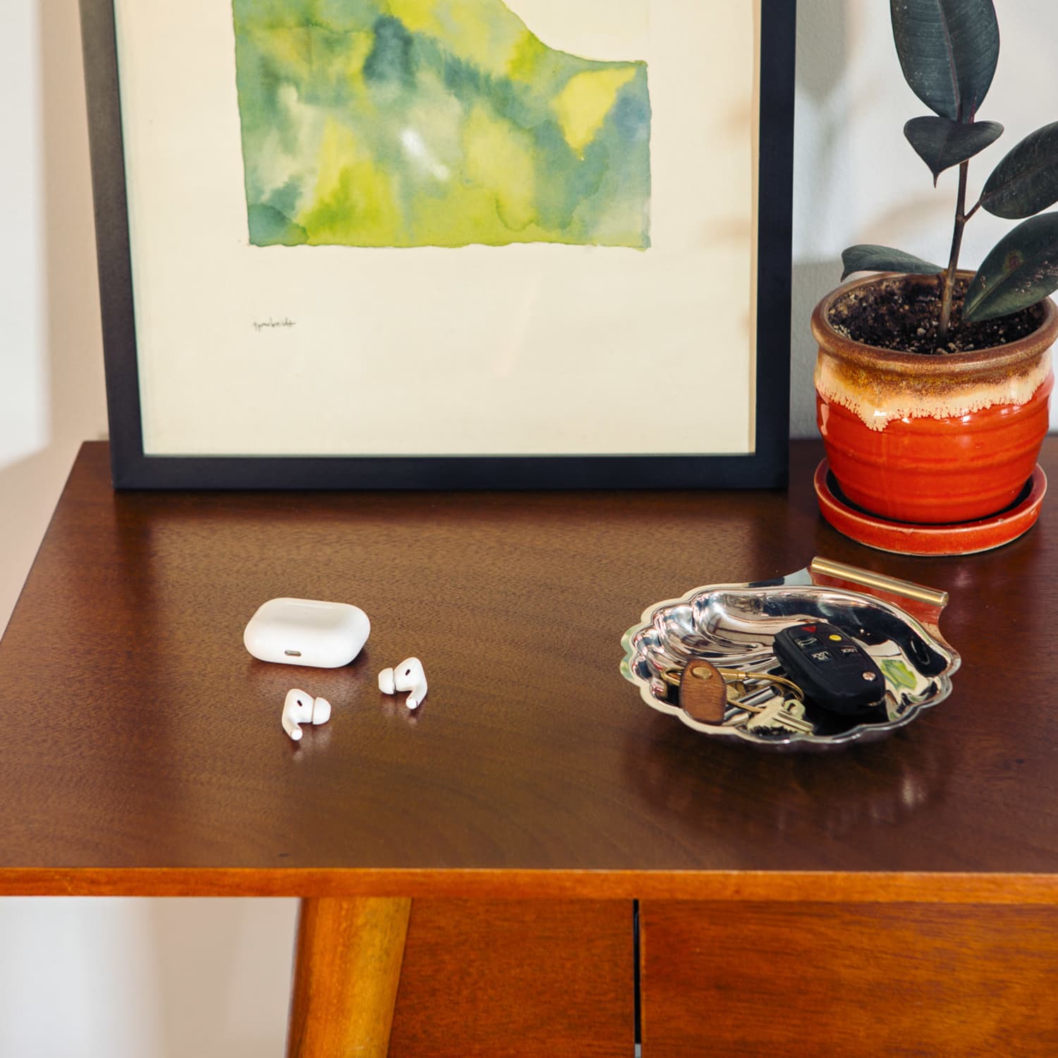 The Best Ways To Clean Apple Airpods And Airpods Pro Apartment
