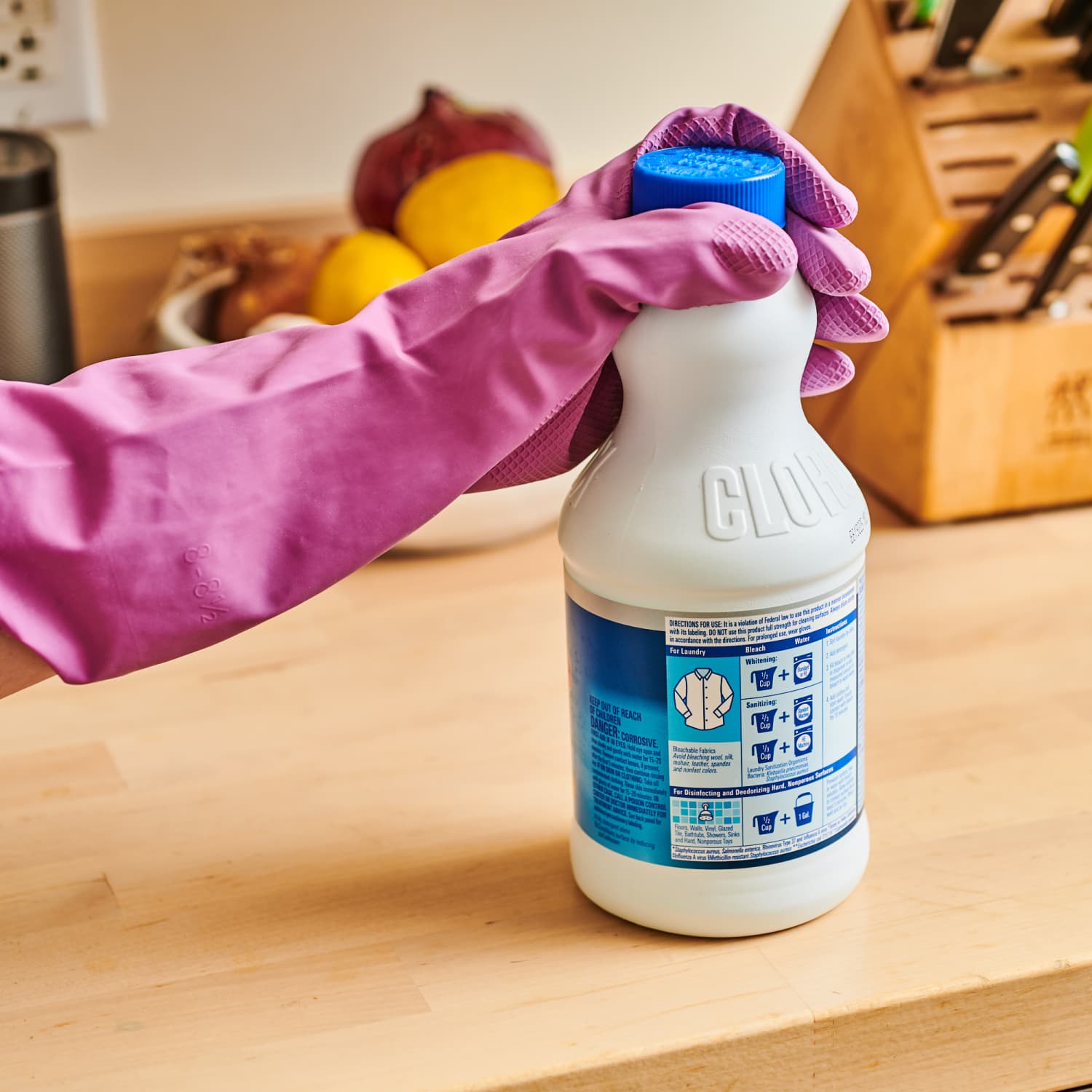 How to Use Bleach in Laundry