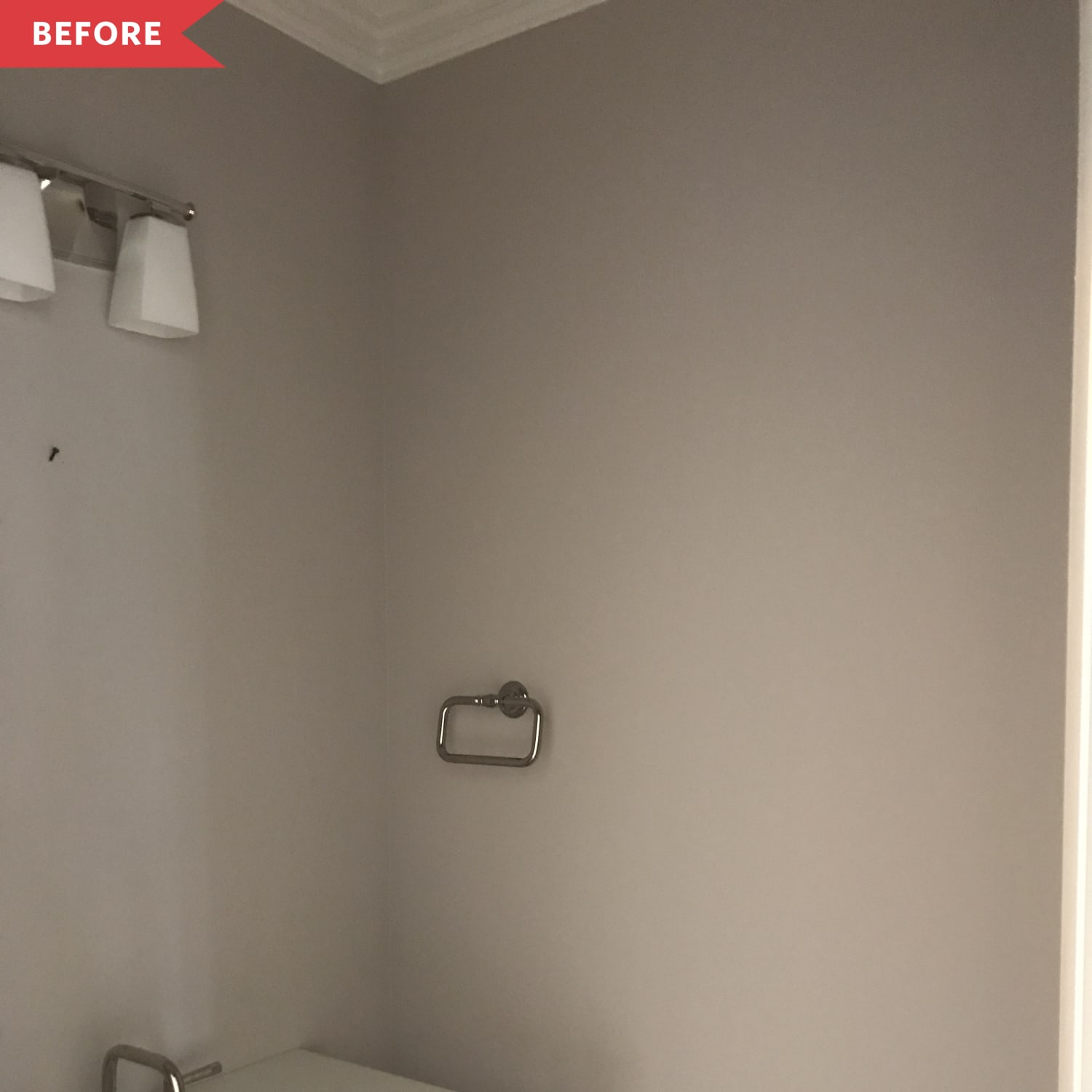 powder room ceiling light