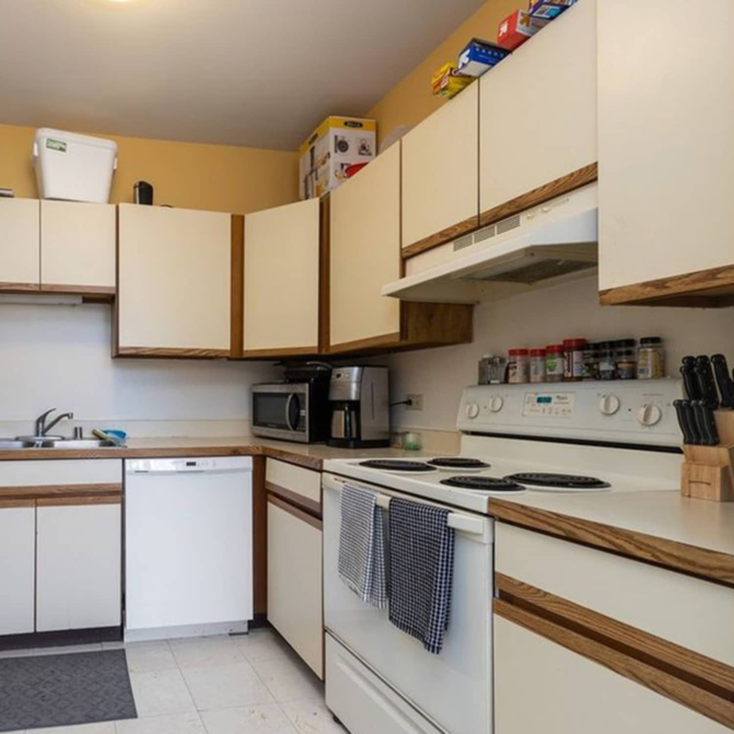 Modern Black and White Kitchen Renovation - Before and After ...