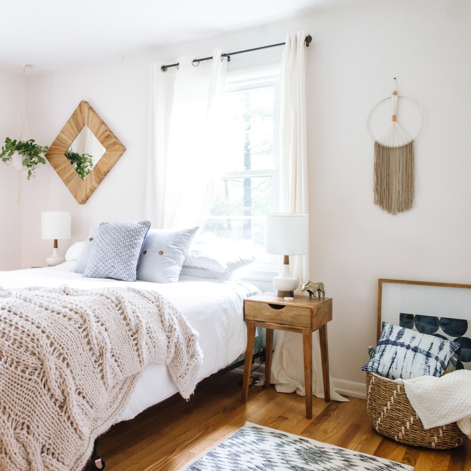 Cheap Bedroom Decor Finds Under $20 | Apartment Therapy