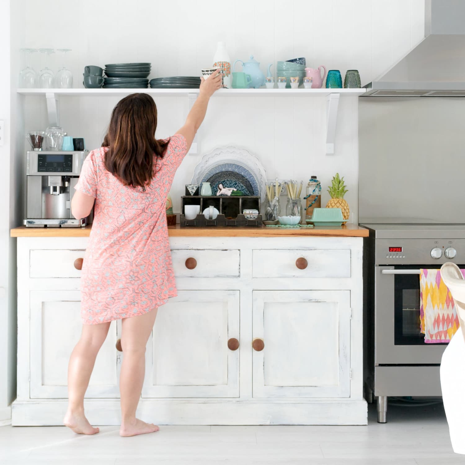 Kitchen Organization: Drawers Instead of Cabinets - BREPURPOSED