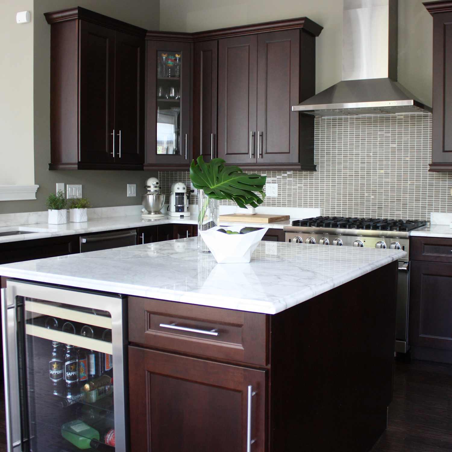 BLACK Maple Cabinets Kittrel Maple - 5 Piece | ProSource Wholesale, image size:1500x1500