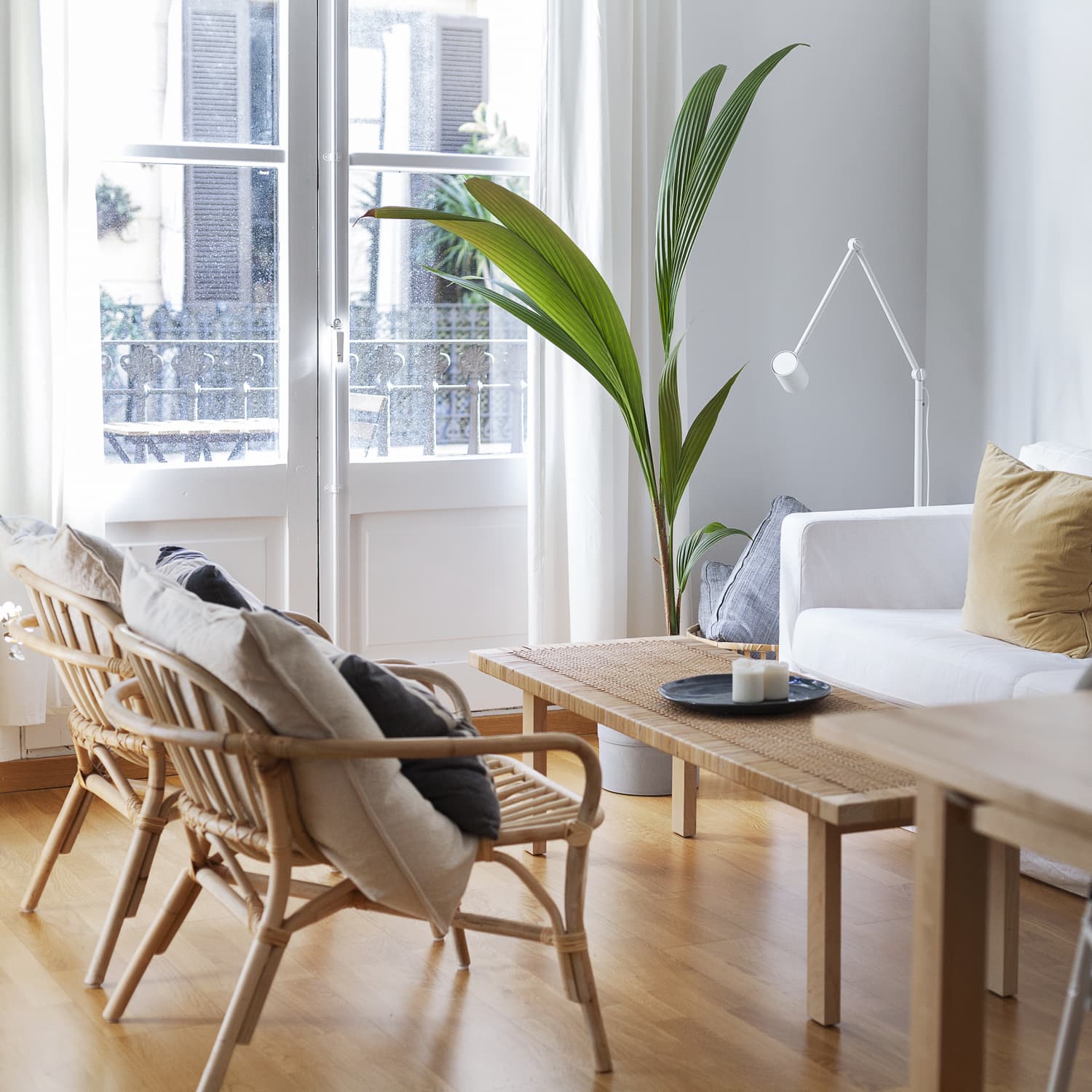 15 Best Modern Furniture Stores That Aren T Ikea Apartment Therapy