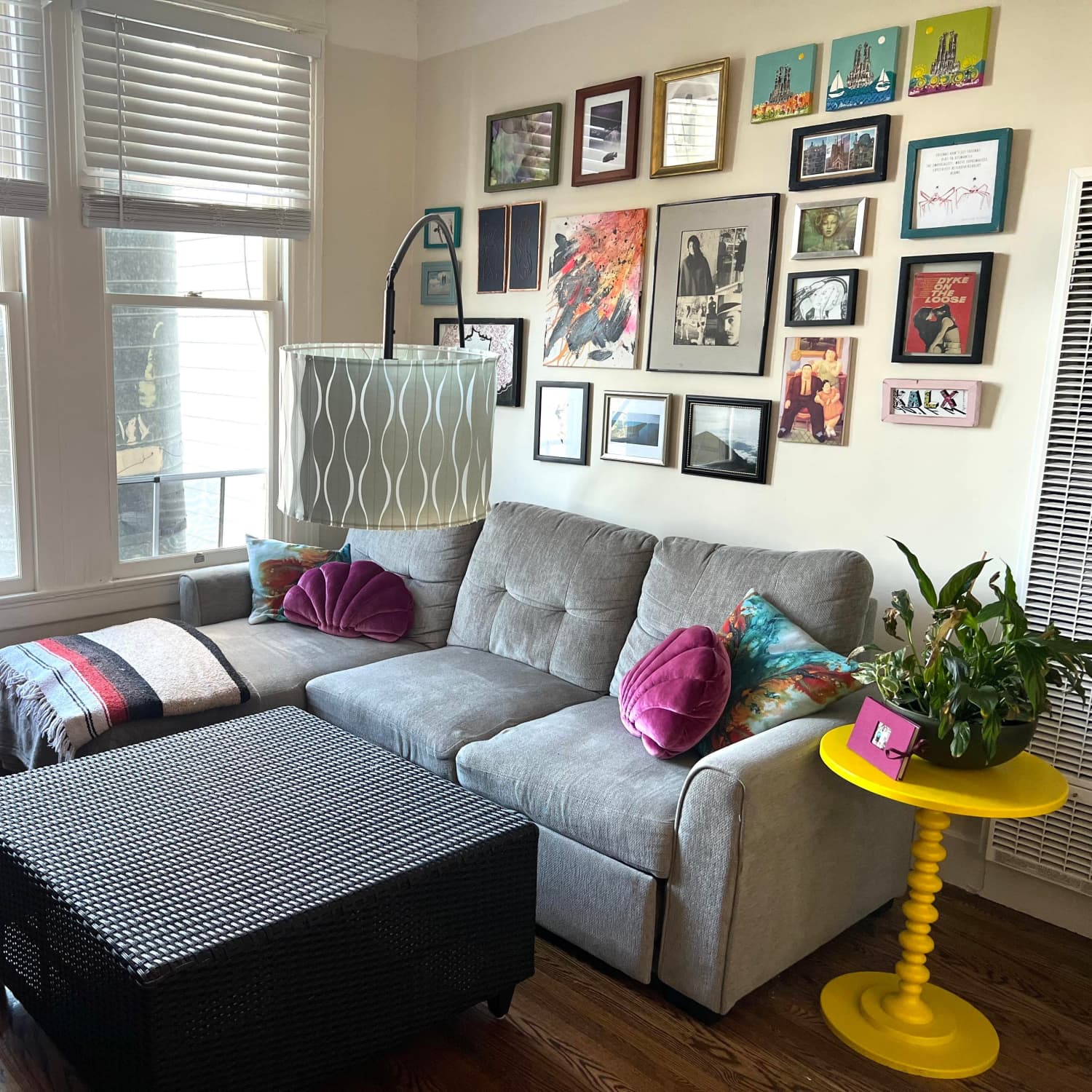 580-Square-Foot Rental With Lush DIY Faux Living Wall | Apartment Therapy