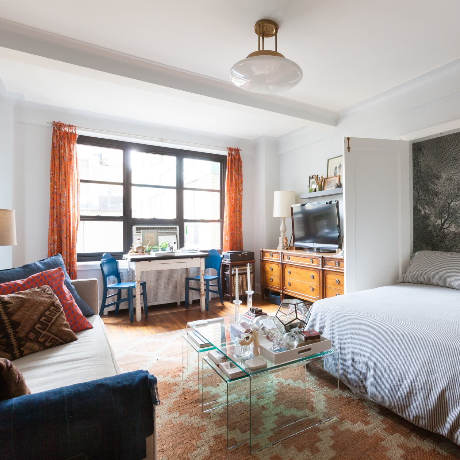 10 Murphy Beds Wall Beds For Small Spaces Apartment Therapy