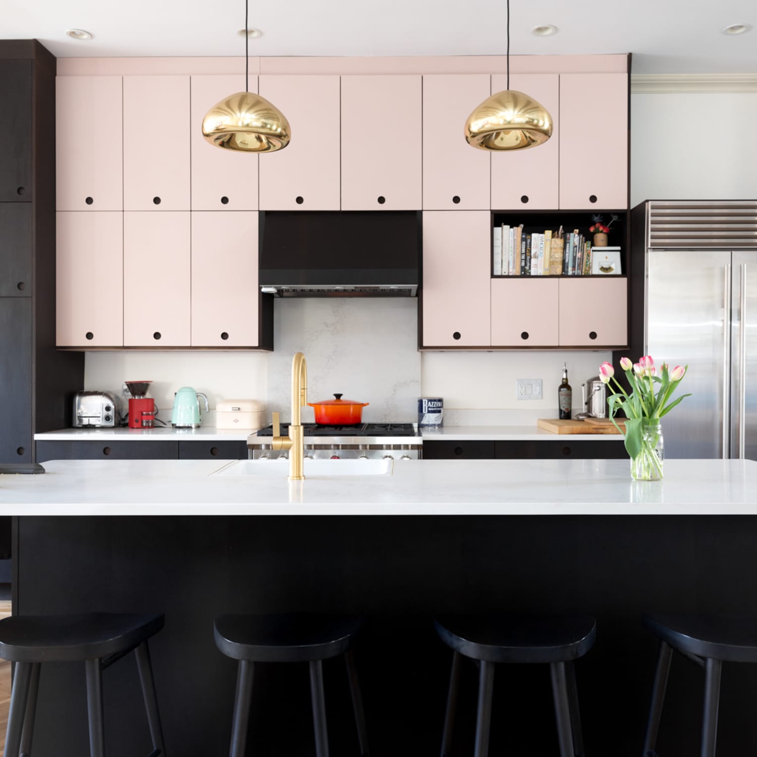 7 Low-Cost (or Free!) Kitchen Staging Ideas Professionals Swear By