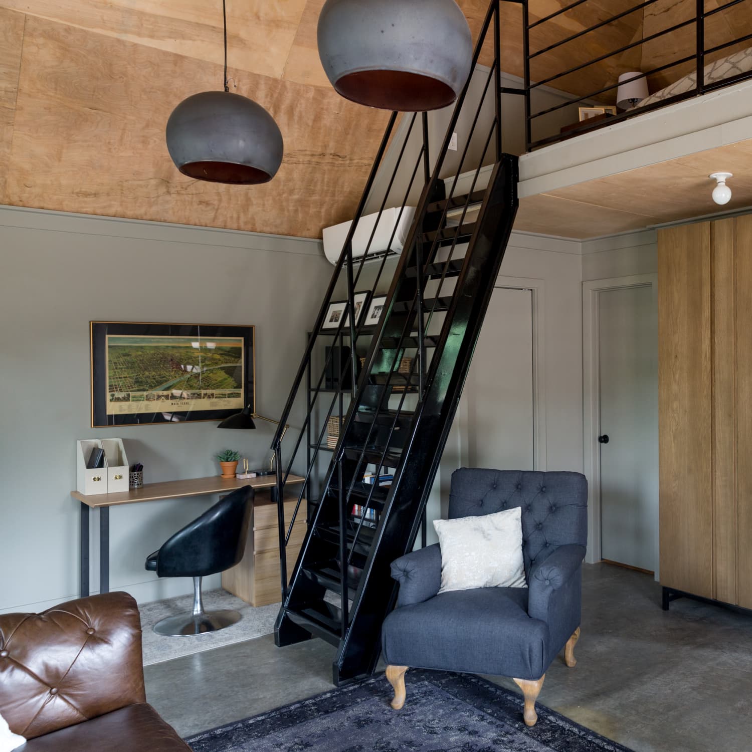 Garage Makeovers Convert Garage To Apartment Apartment Therapy
