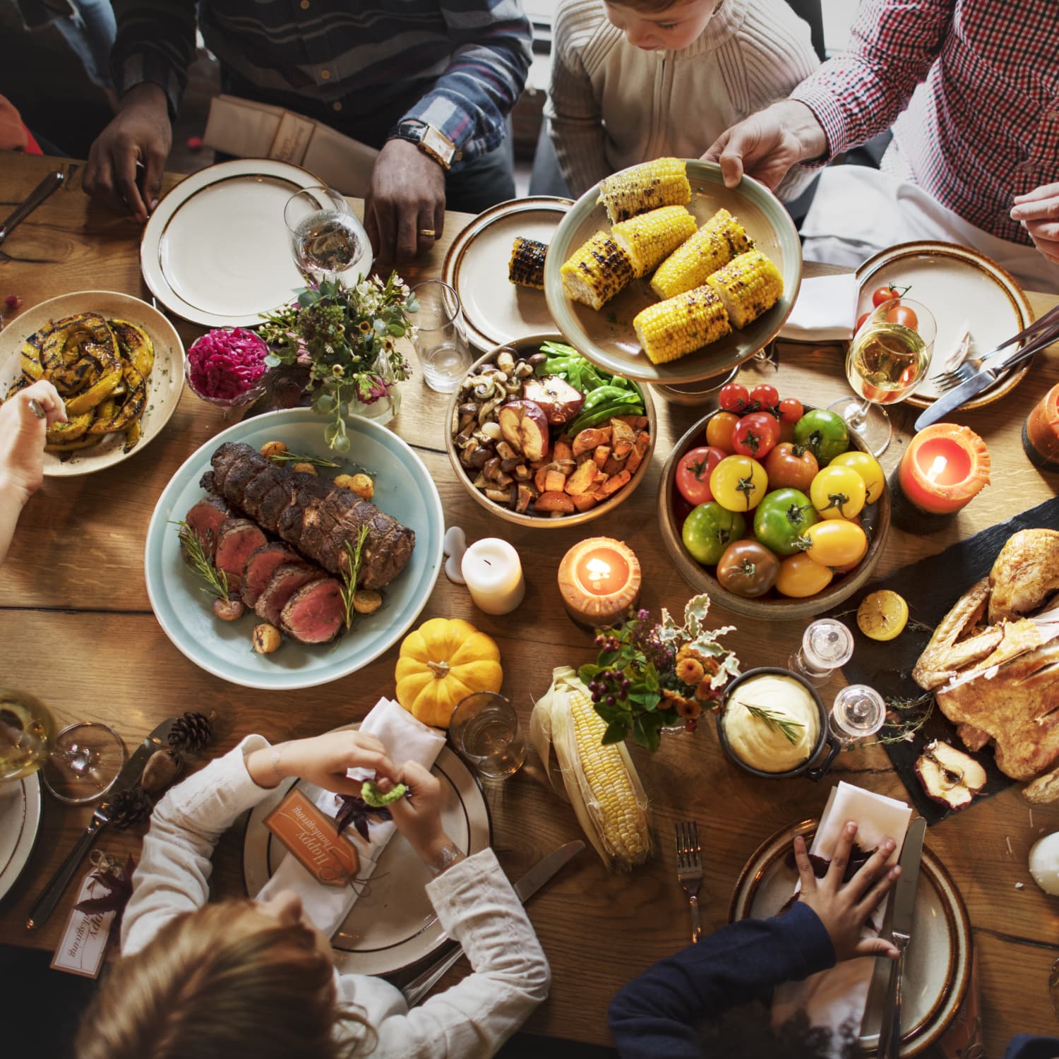 5 Tips I Learned from Hosting 23 People for Thanksgiving in My