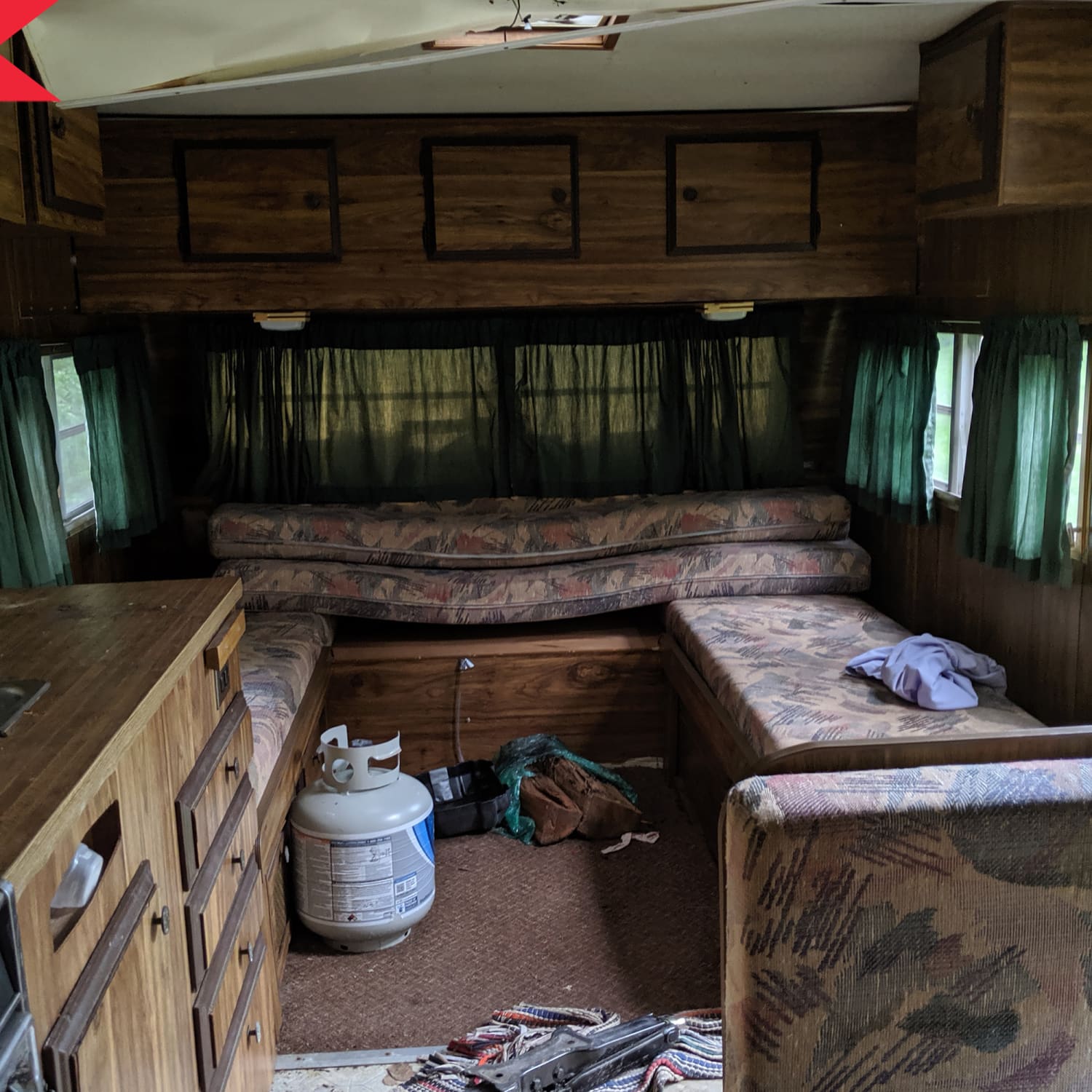 Before After Full Retro Rv Remodel Photos Apartment Therapy