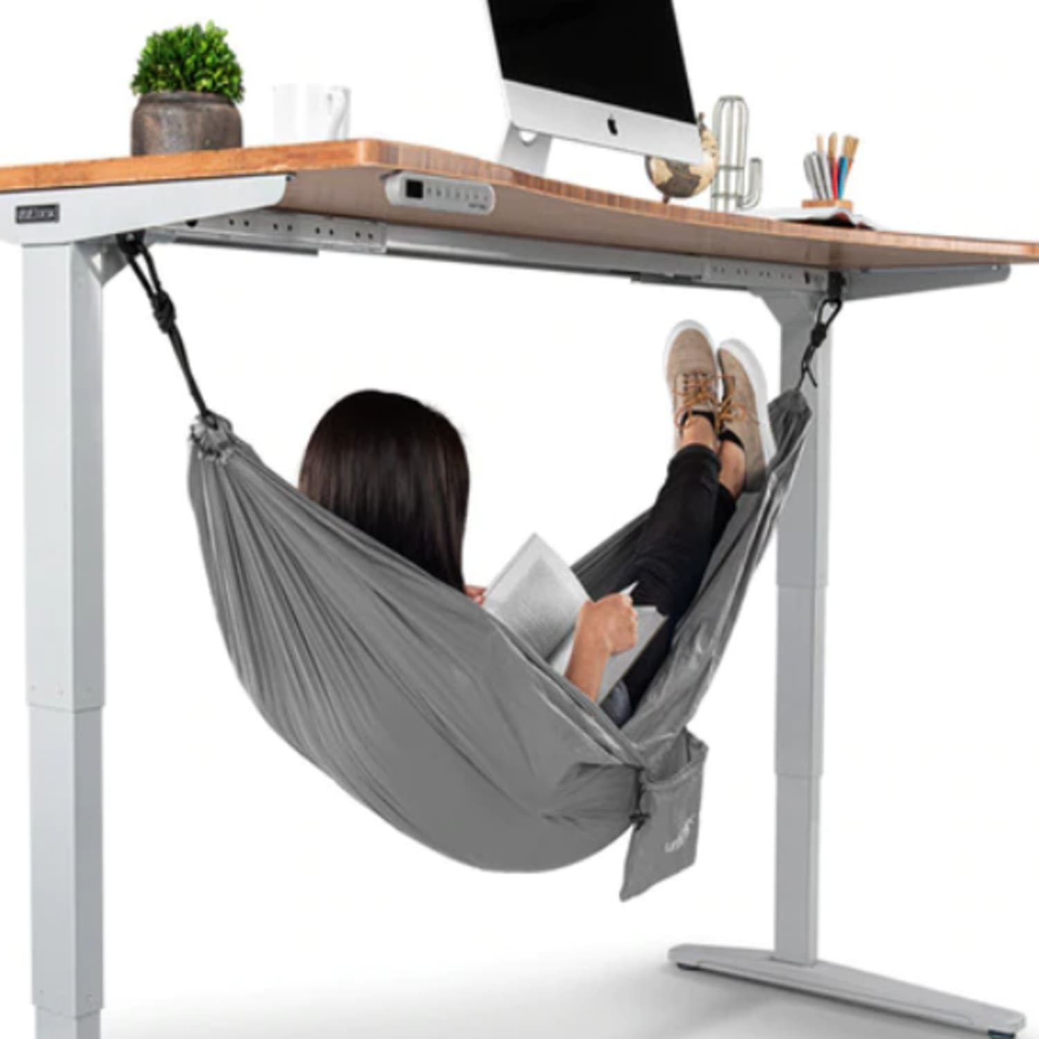Squeeze in a Quick Nap at Work with This Under-Desk Hammock