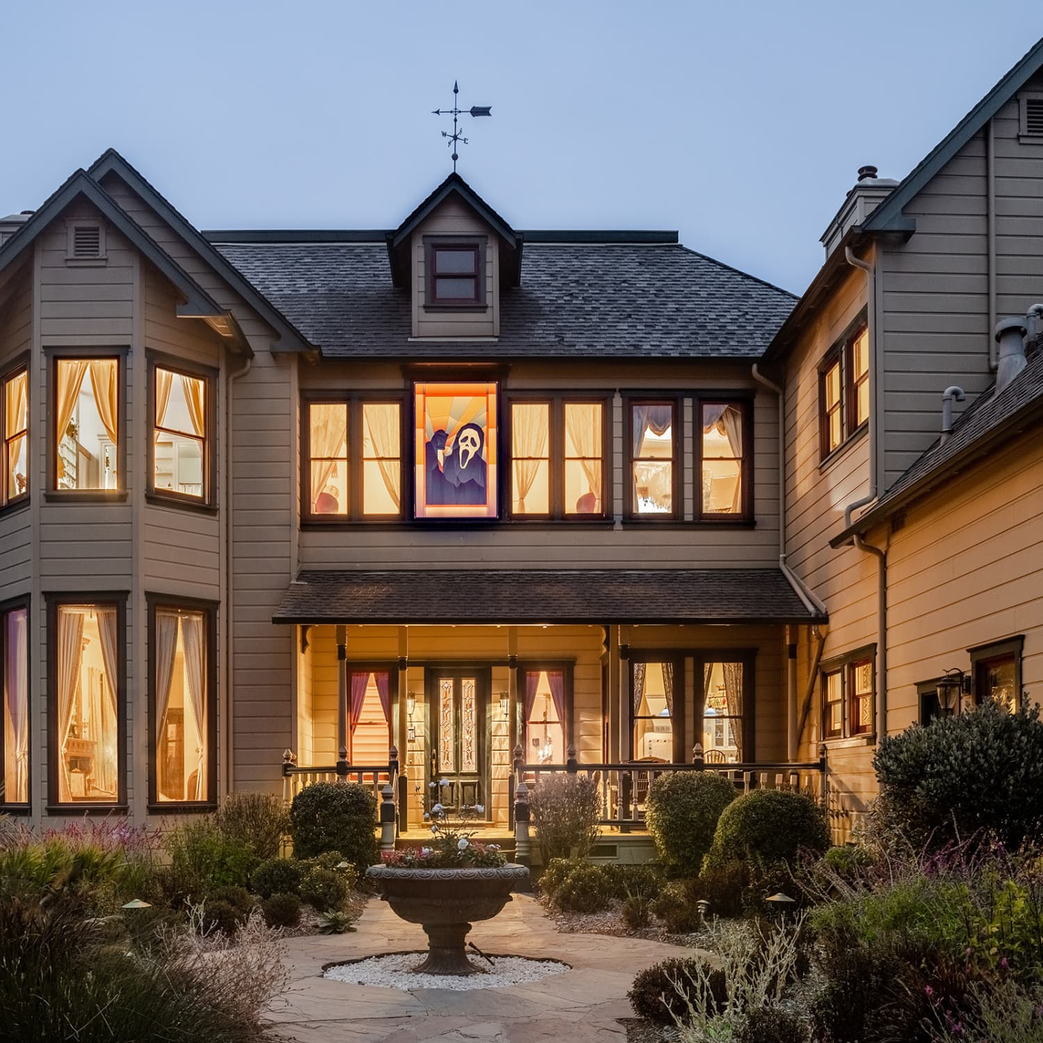 Scream House on Airbnb | Apartment Therapy