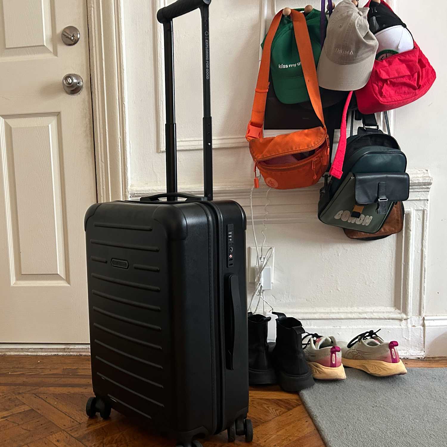An Honest Review of the New Solgaard Carry-on Closet Lite