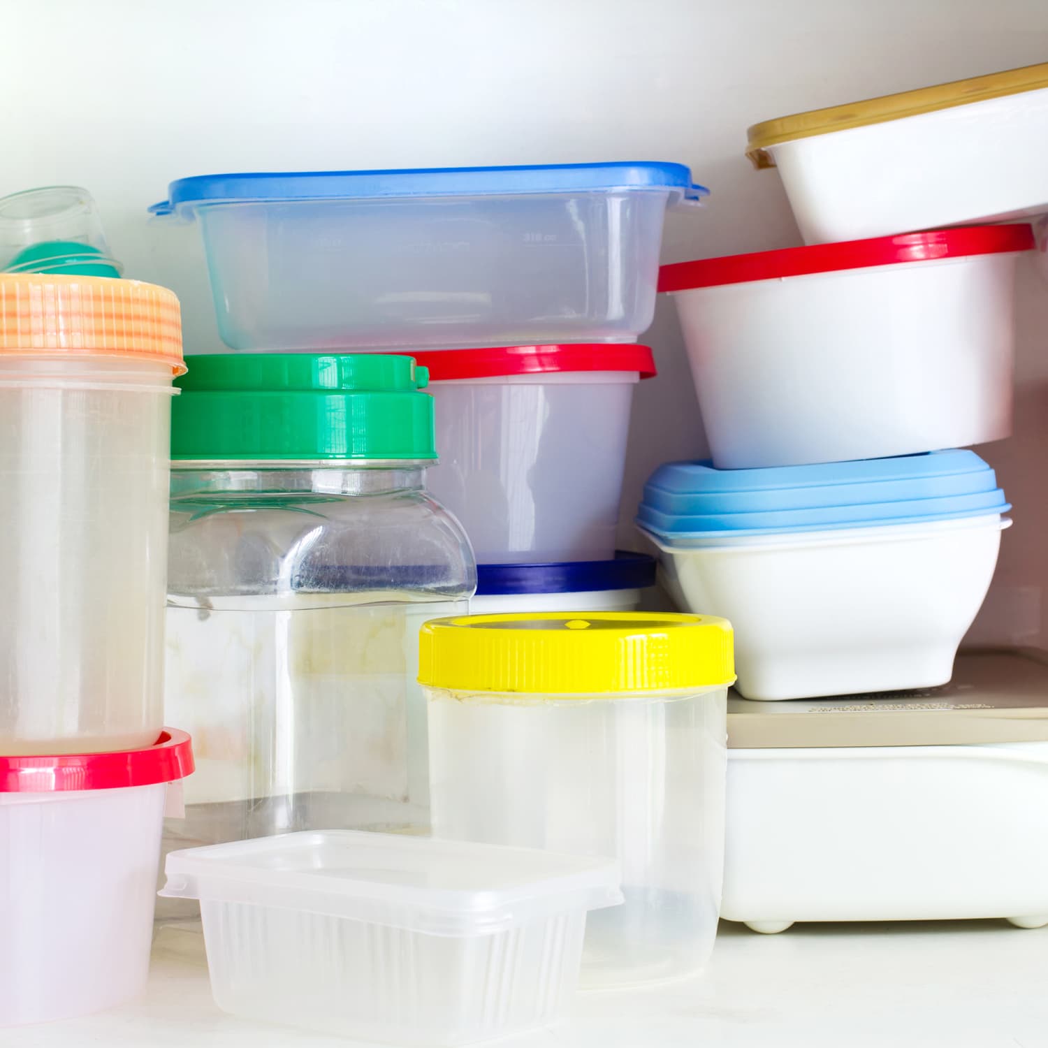 Food Containers: Water Bottles & Food Storage
