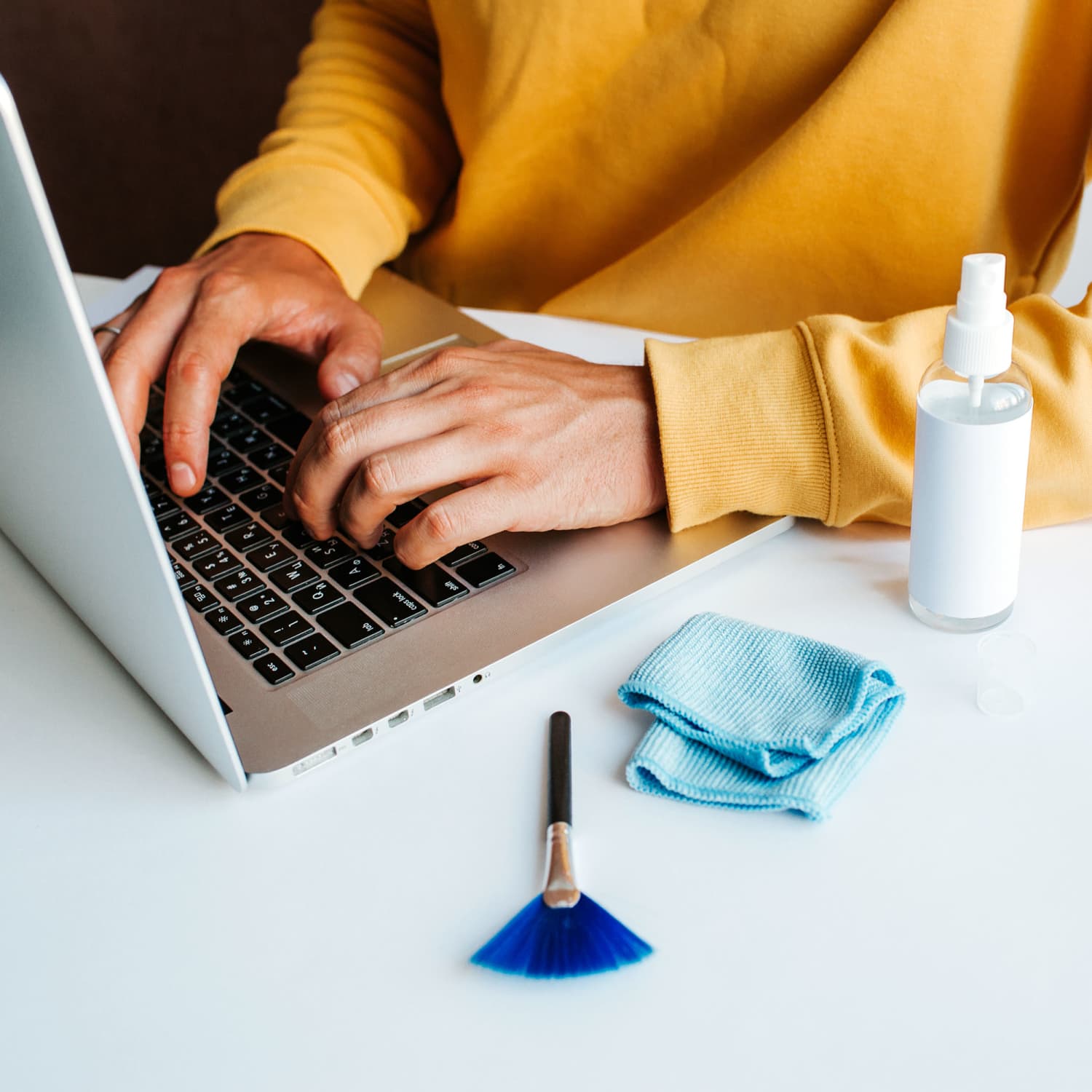 How To Clean Your Laptop's Keyboard | Apartment Therapy