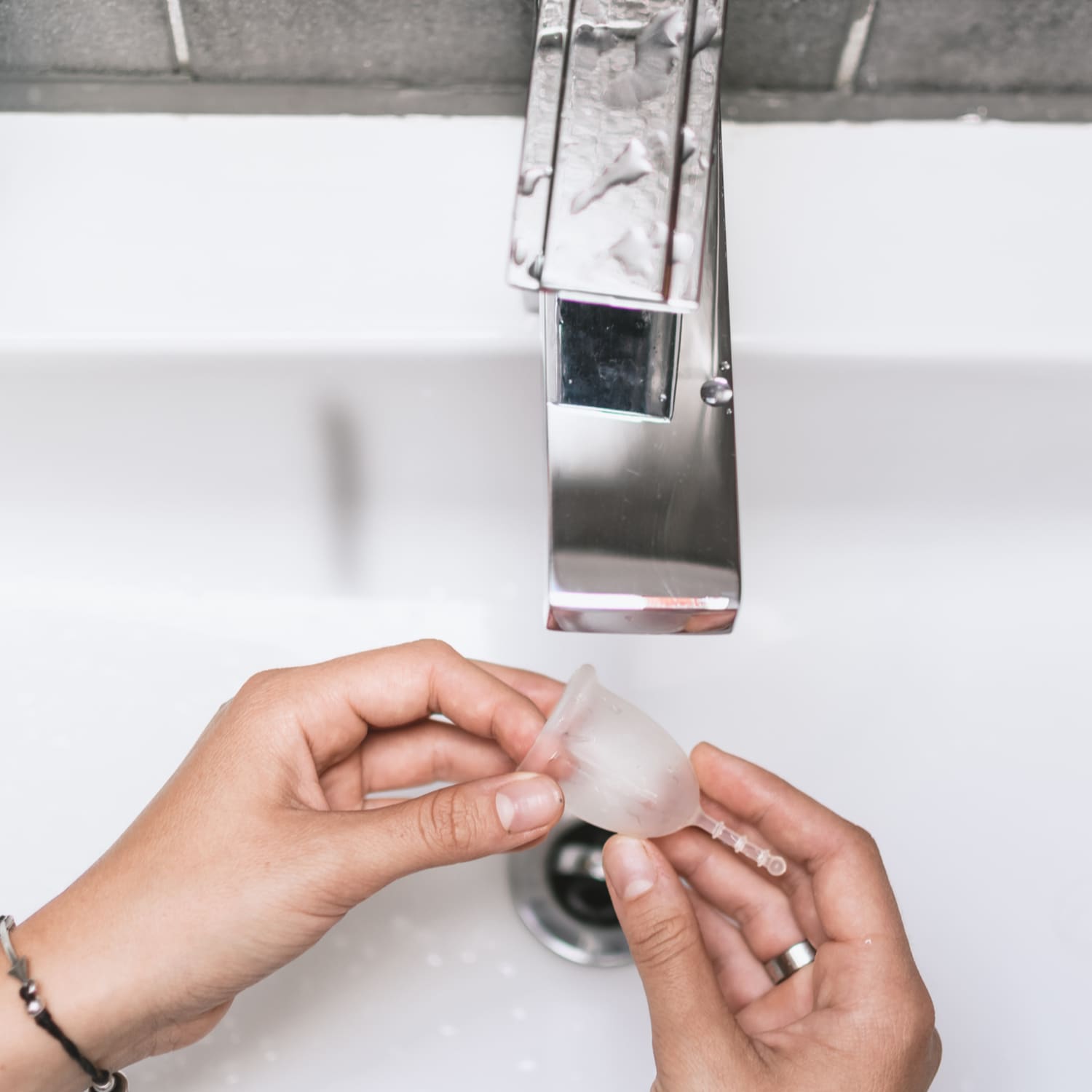 How To Clean And Store A Menstrual Cup Apartment Therapy