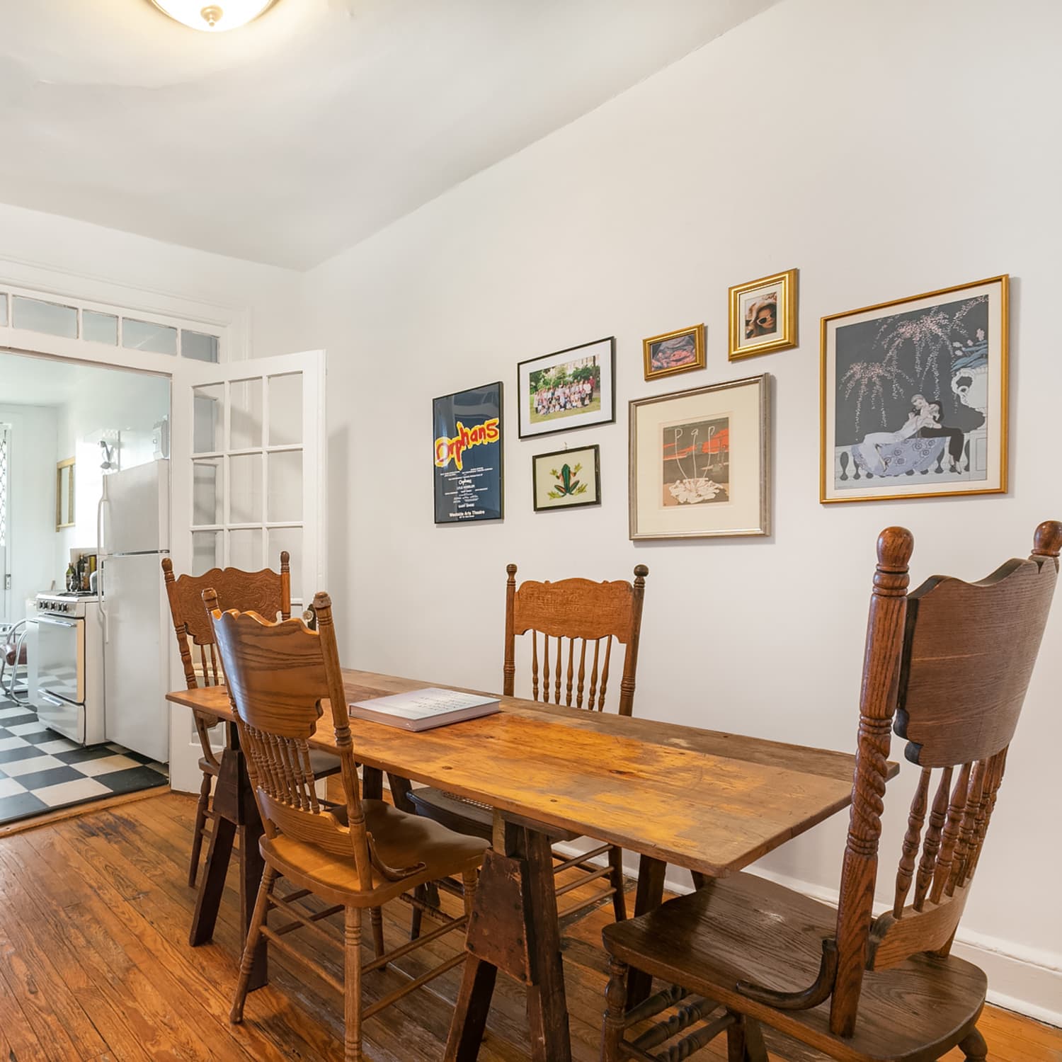 Railroad Style Apartments Are Good And Here S 3 Reasons Why Apartment Therapy