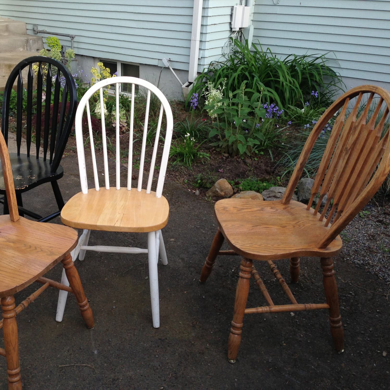 A New Look for an Old Windsor Chair | Apartment Therapy