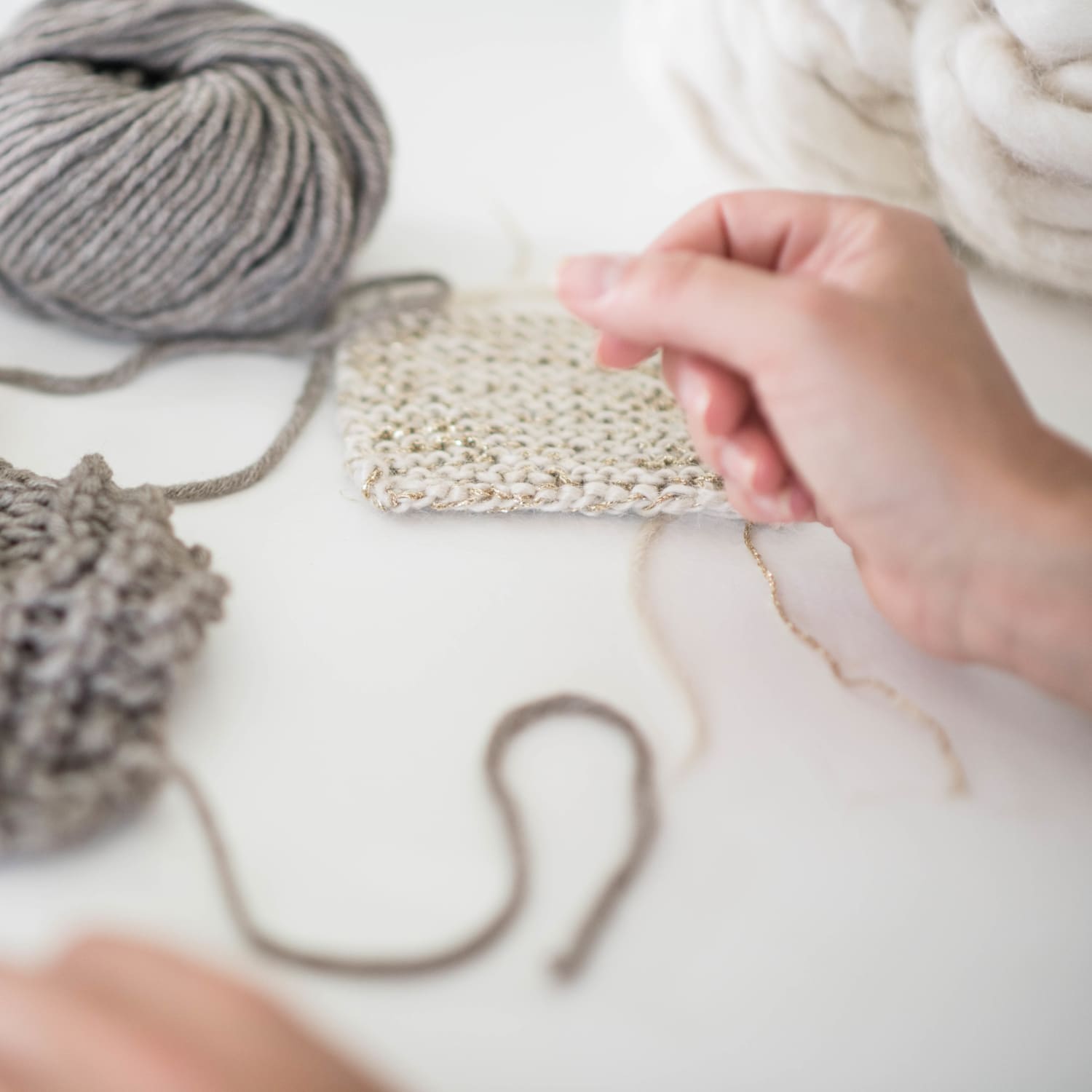 Knitting for Beginners: Great Resources to Get Started | Apartment