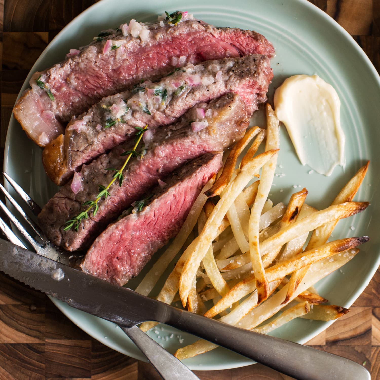 Steak and fries top