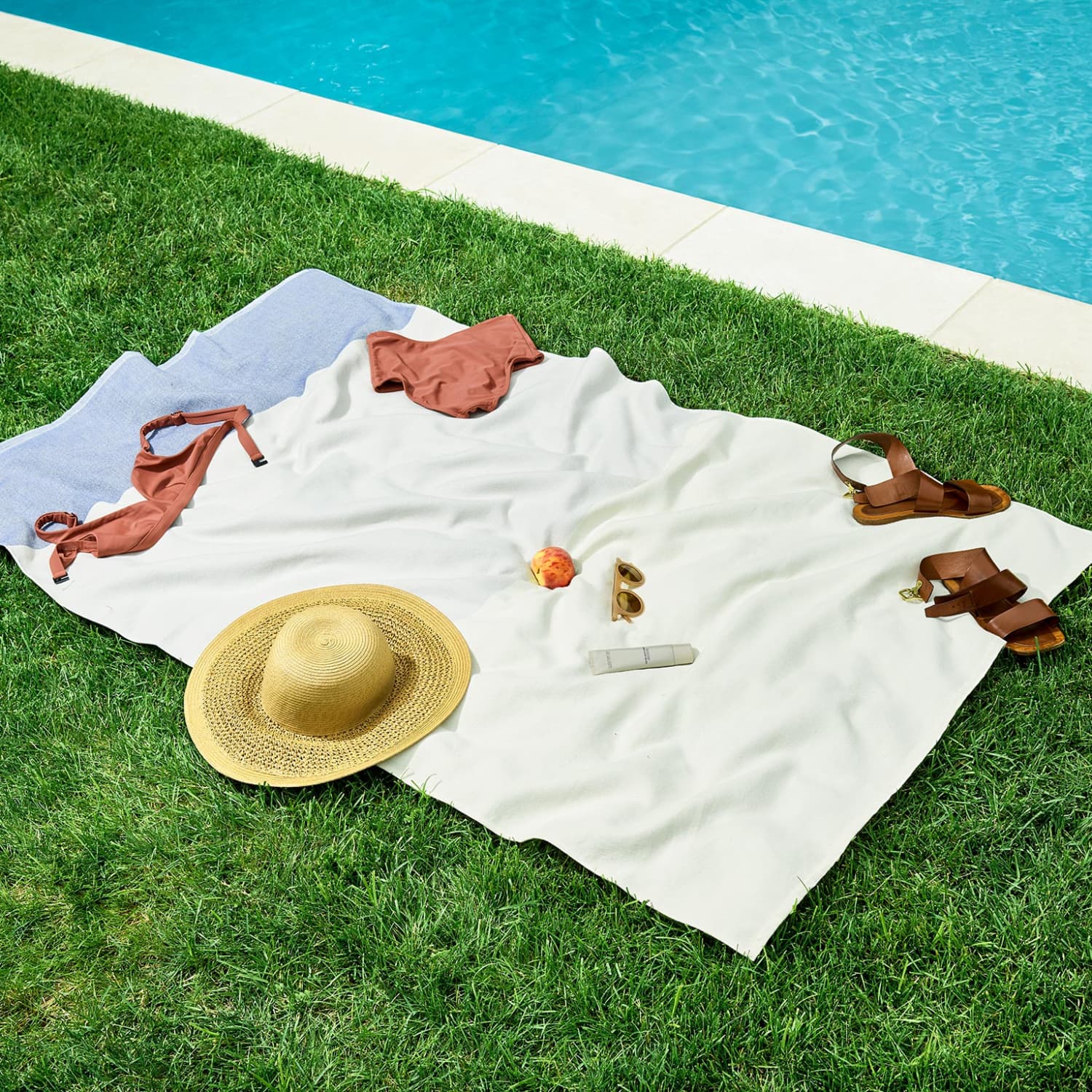 Snowe beach towel store