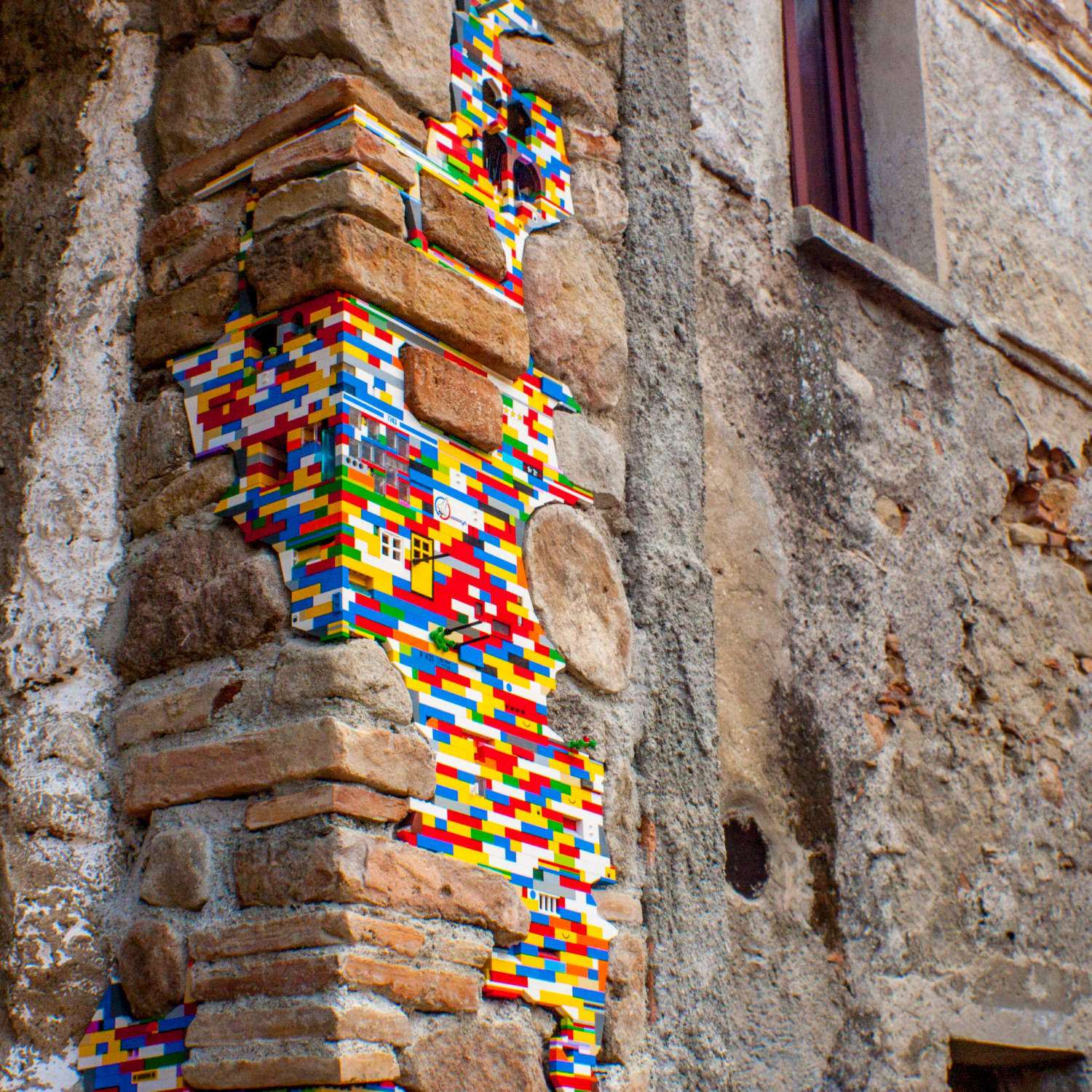 LEGO Used to Fix Buildings Around the World Apartment Therapy