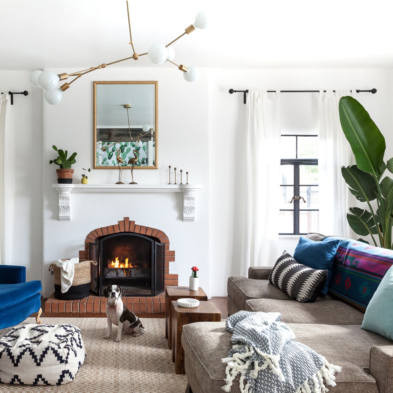 Living Room Fireplace Decor Idea - Fireplace World