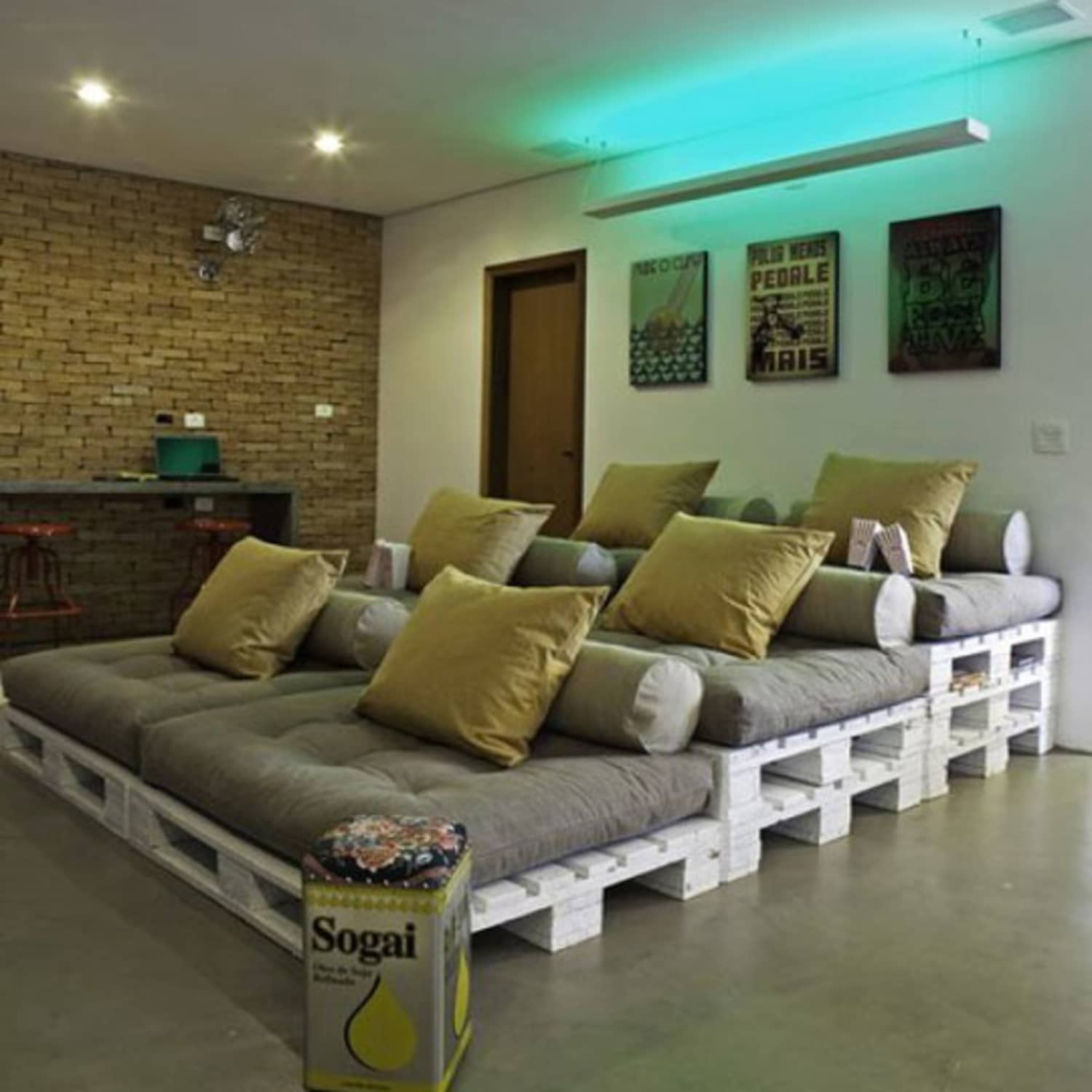 Stadium seating home theater cheap