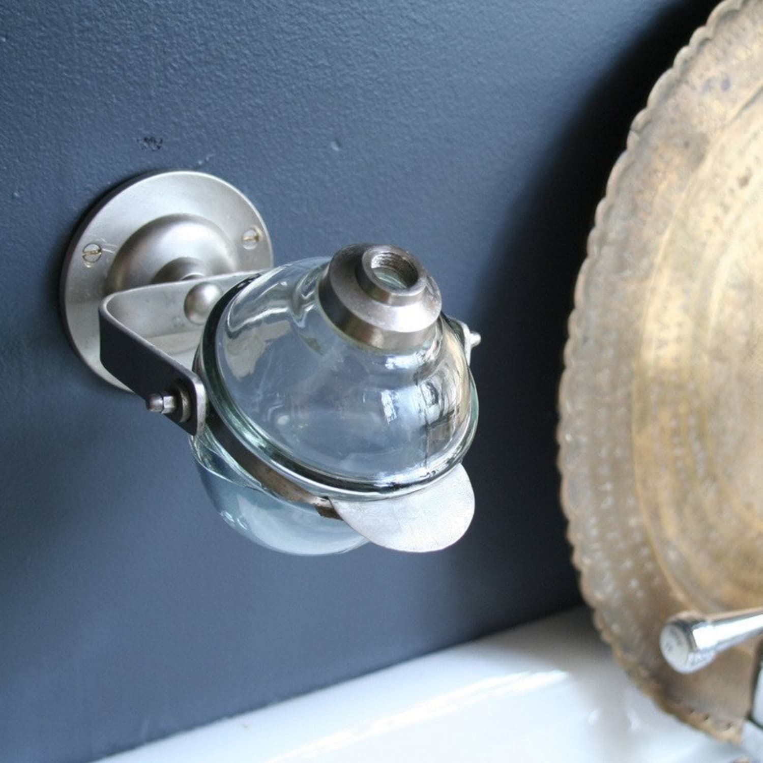 Small wall top mounted soap dispenser