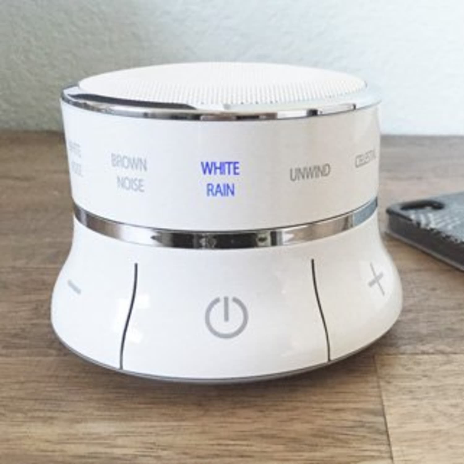 Brookstone outlet jet speaker